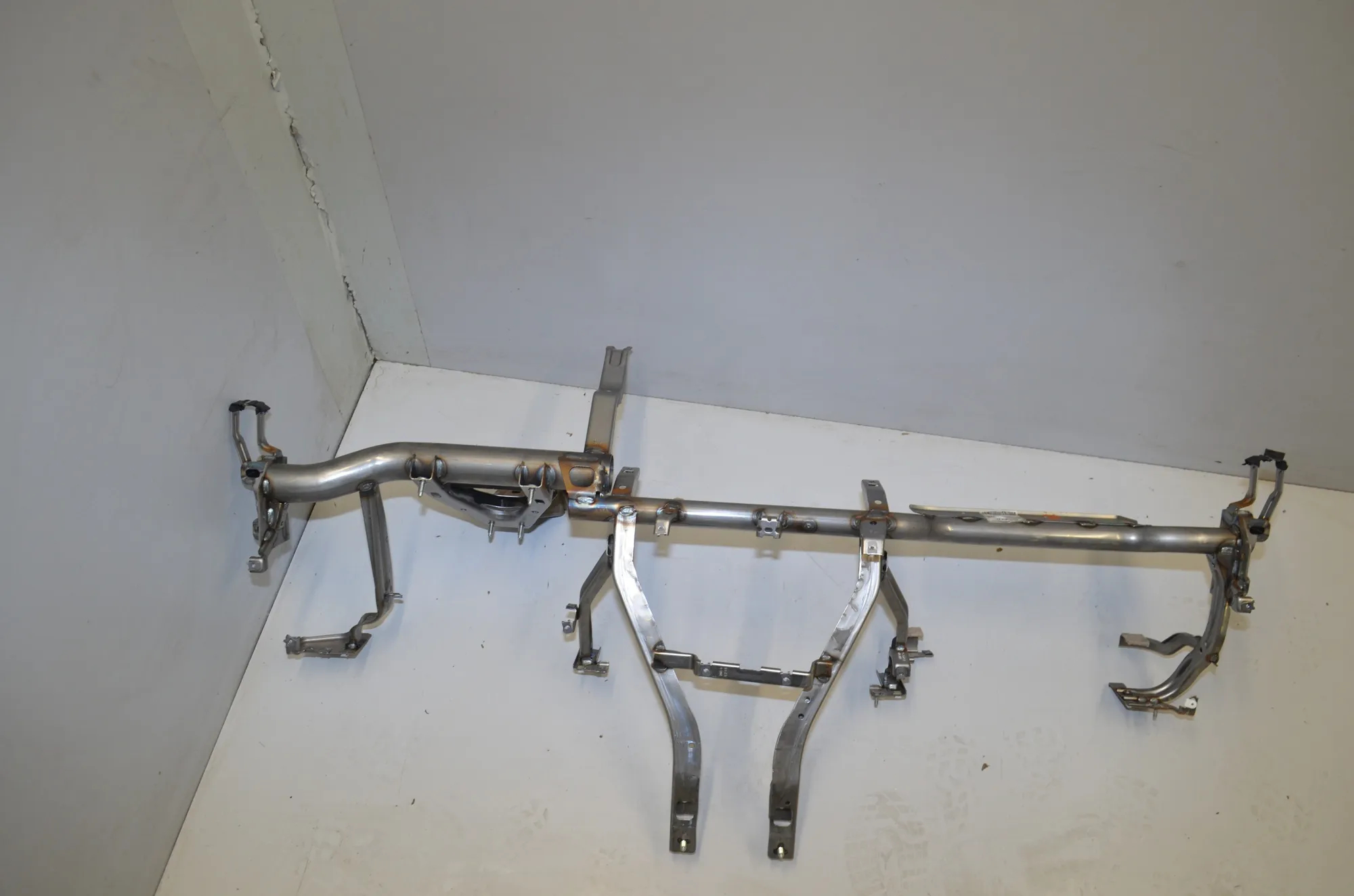 Dashboard Frame – OEM 9296844 · BMW X1 (F48) xDrive 18 d 2018