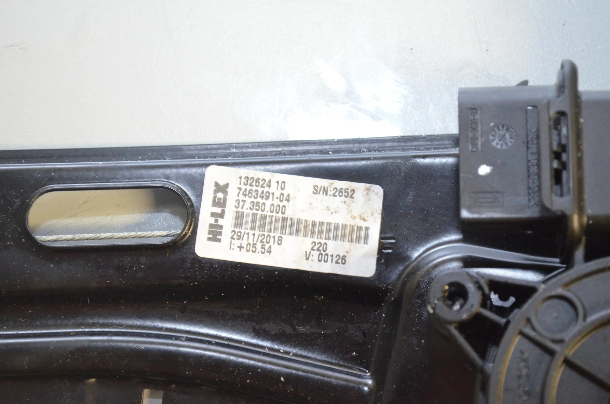 Rear Left Door Window Regulator – OEM 7463491 · BMW X1 (F48) xDrive 18 d 2018 – 5