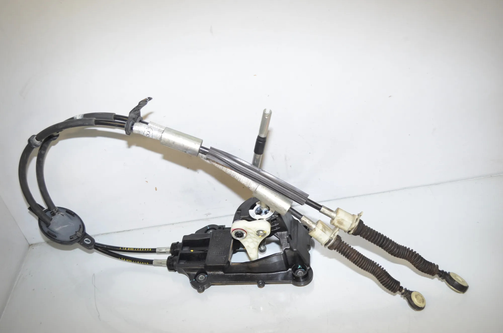 Gear Shifting Mechanism – OEM 8666826 · BMW X1 (F48) xDrive 18 d 2018 – 2
