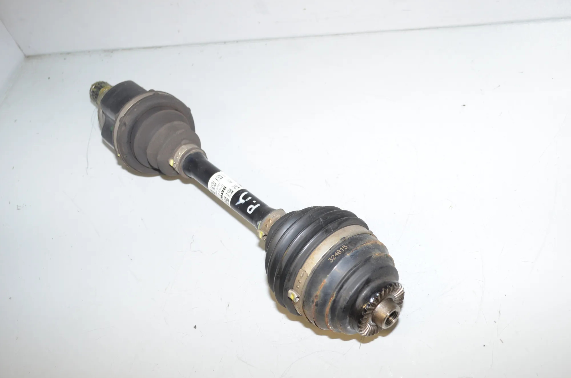 Front Left Driveshaft – OEM 8611937 · BMW X1 (F48) xDrive 18 d 2018 – 3