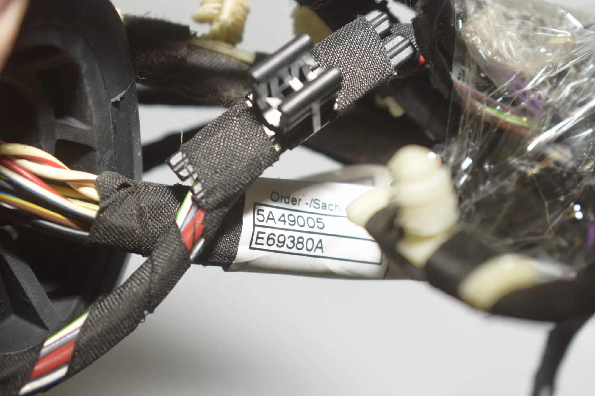 Rear Left Door Wiring – OEM 5A49005 · BMW X3 (G01, F97) (2017 - -) xDrive 30 e Plug-in-Hybrid 2022 – 5