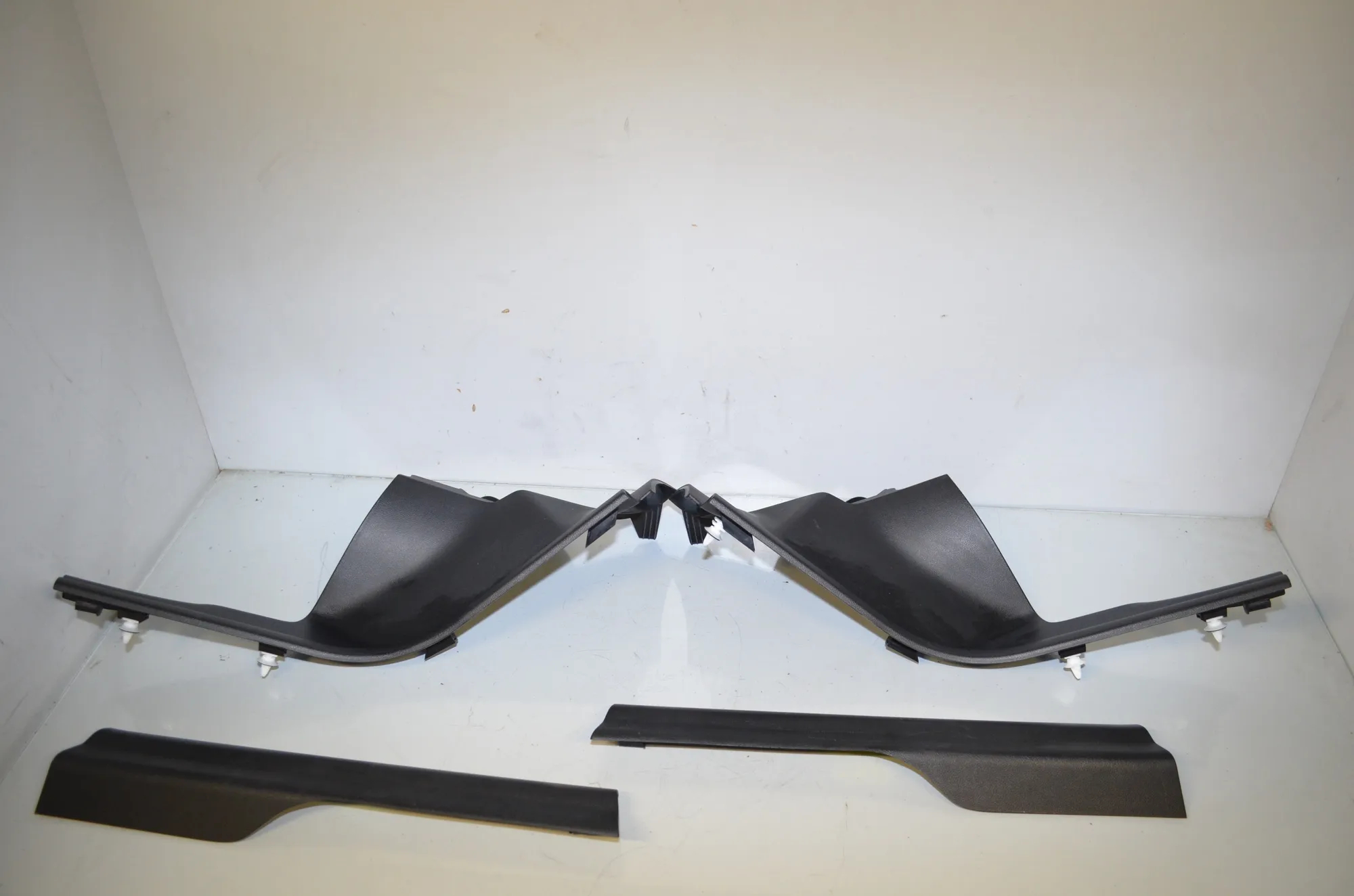 Door Sill Trim Kit – OEM 7446638 · BMW X3 (G01, F97) (2017 - -) xDrive 30 e Plug-in-Hybrid 2022