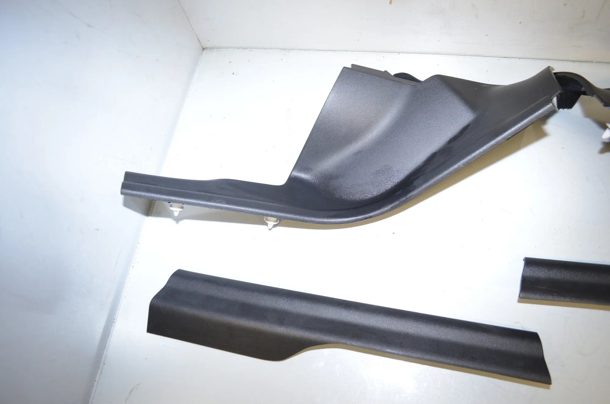 Door Sill Trim Kit – OEM 7446638 · BMW X3 (G01, F97) (2017 - -) xDrive 30 e Plug-in-Hybrid 2022 – 2