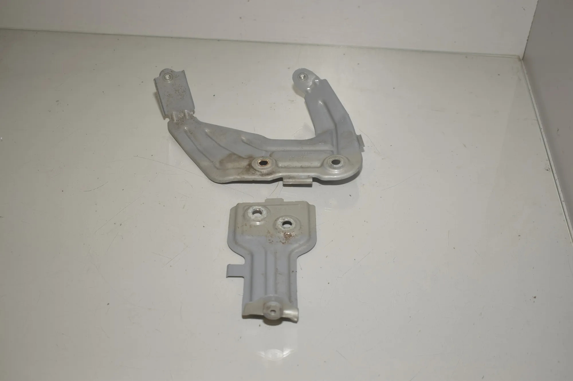 Front Left Fender Holder – OEM 7397515 · BMW X3 (G01, F97) (2017 - -) xDrive 30 e Plug-in-Hybrid 2022 – 2