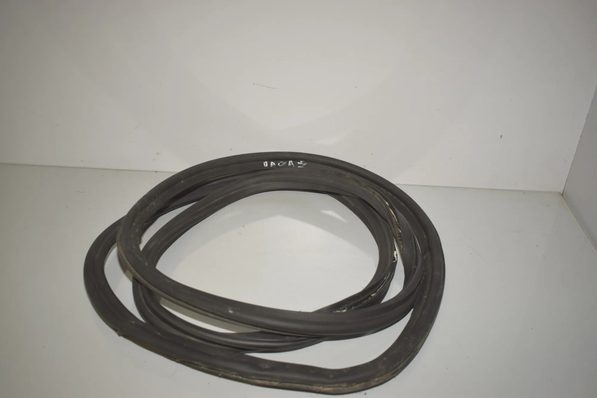 Tailgate Rubber Seal – OEM 7494945 · BMW X3 (G01, F97) (2017 - -) xDrive 30 e Plug-in-Hybrid 2022