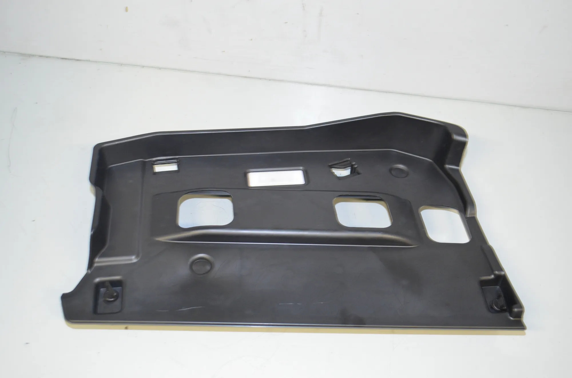 Dashboard Lower Trim – OEM 7944606 · BMW X3 (G01, F97) (2017 - -) xDrive 30 e Plug-in-Hybrid 2022 – 2