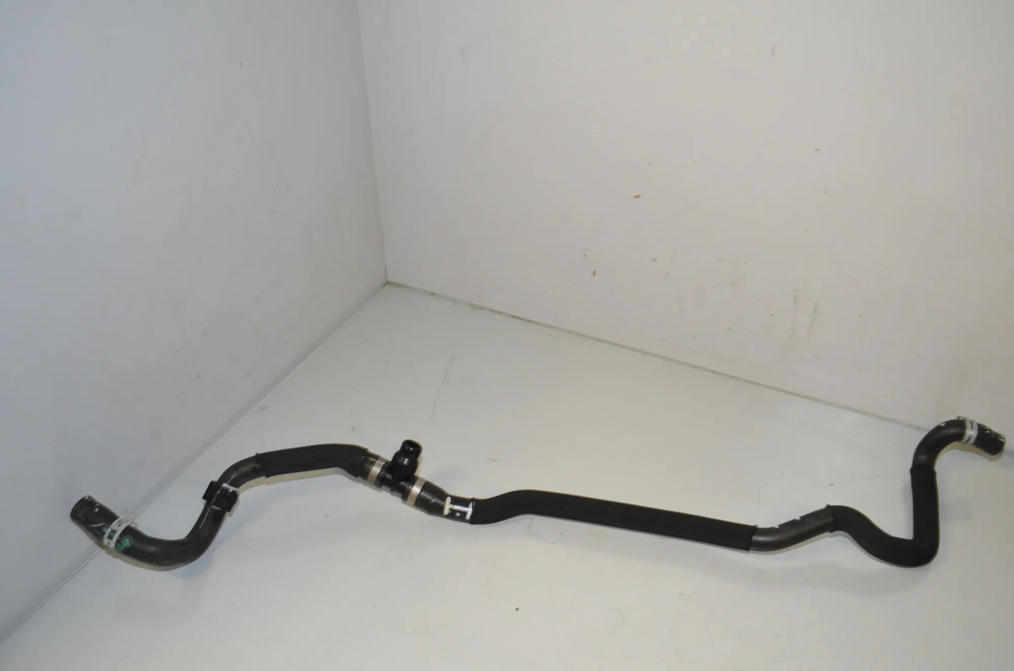 Coolant Hose Pipe – OEM 9354469 · BMW X3 (G01, F97) (2017 - -) xDrive 30 e Plug-in-Hybrid 2022 – 2