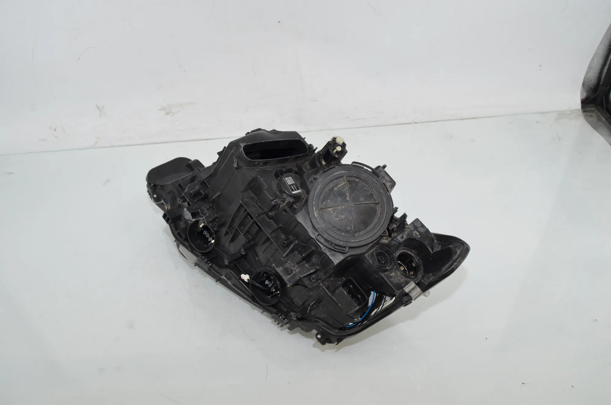 Front Right Headlight – OEM 7259526 · BMW 3 (F30, F80) 318 d 2013 – 4