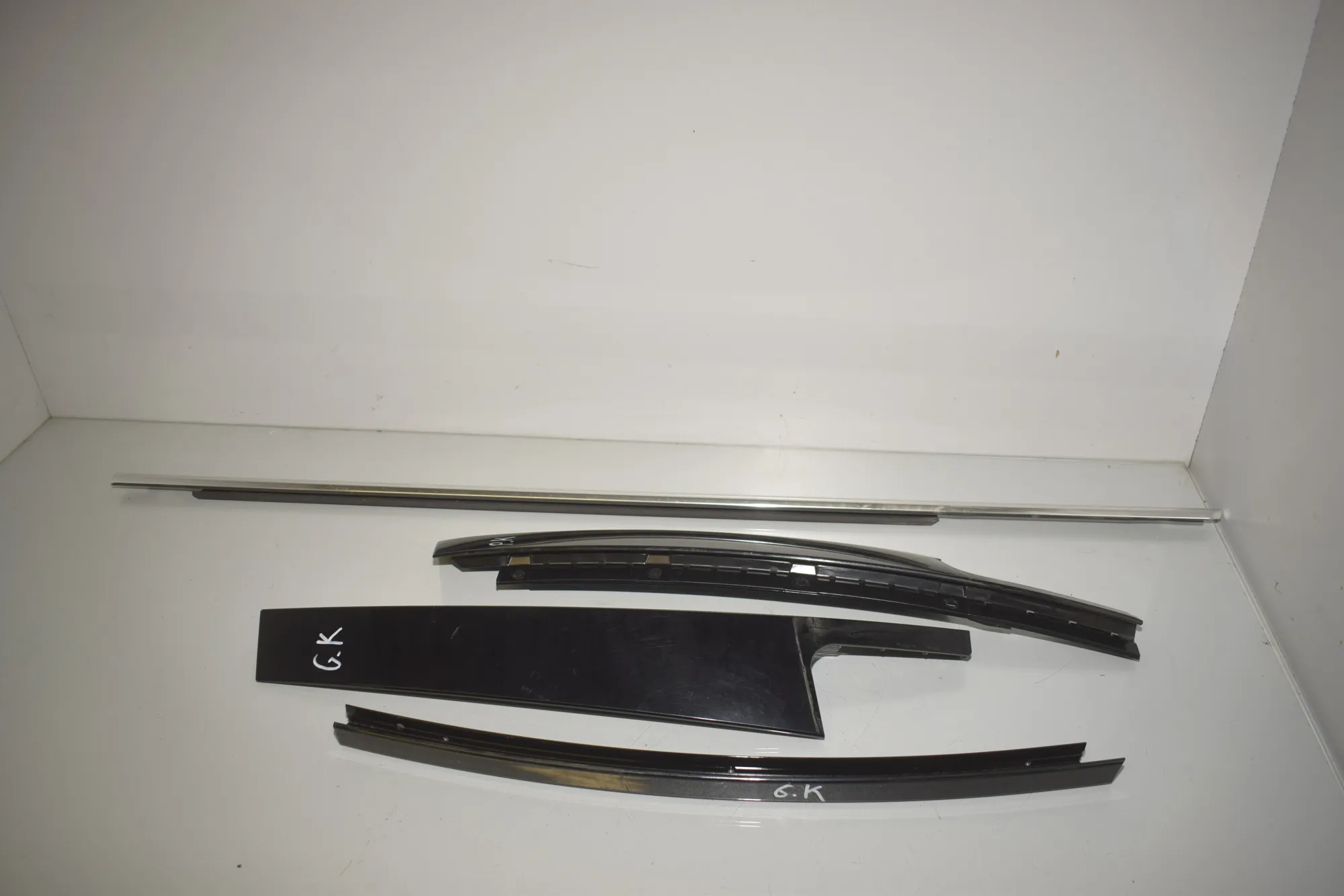 Exterior Trim Kit – OEM 7263379 · BMW 3 (F30, F80) 318 d 2013