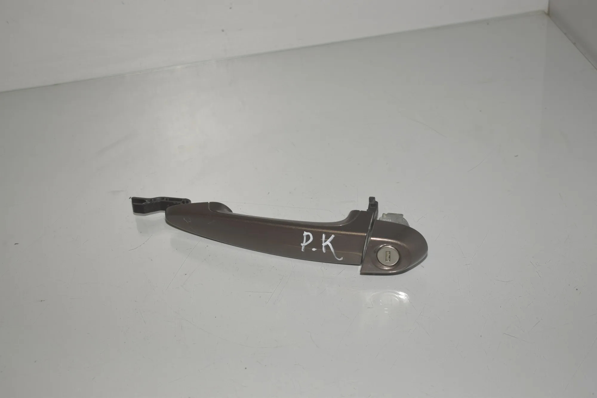 Front Left Door Exterior Handle – OEM 7207561 · BMW 3 (F30, F80) 318 d 2013 – 2