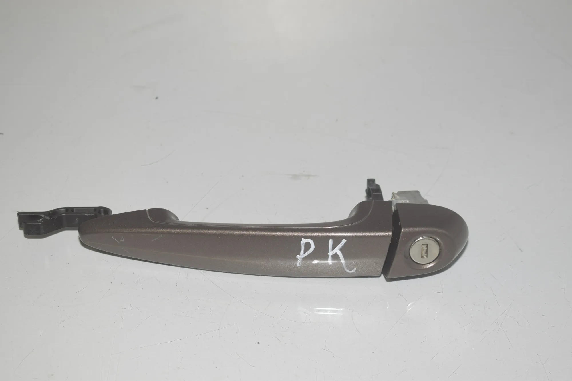 Front Left Door Exterior Handle – OEM 7207561 · BMW 3 (F30, F80) 318 d 2013