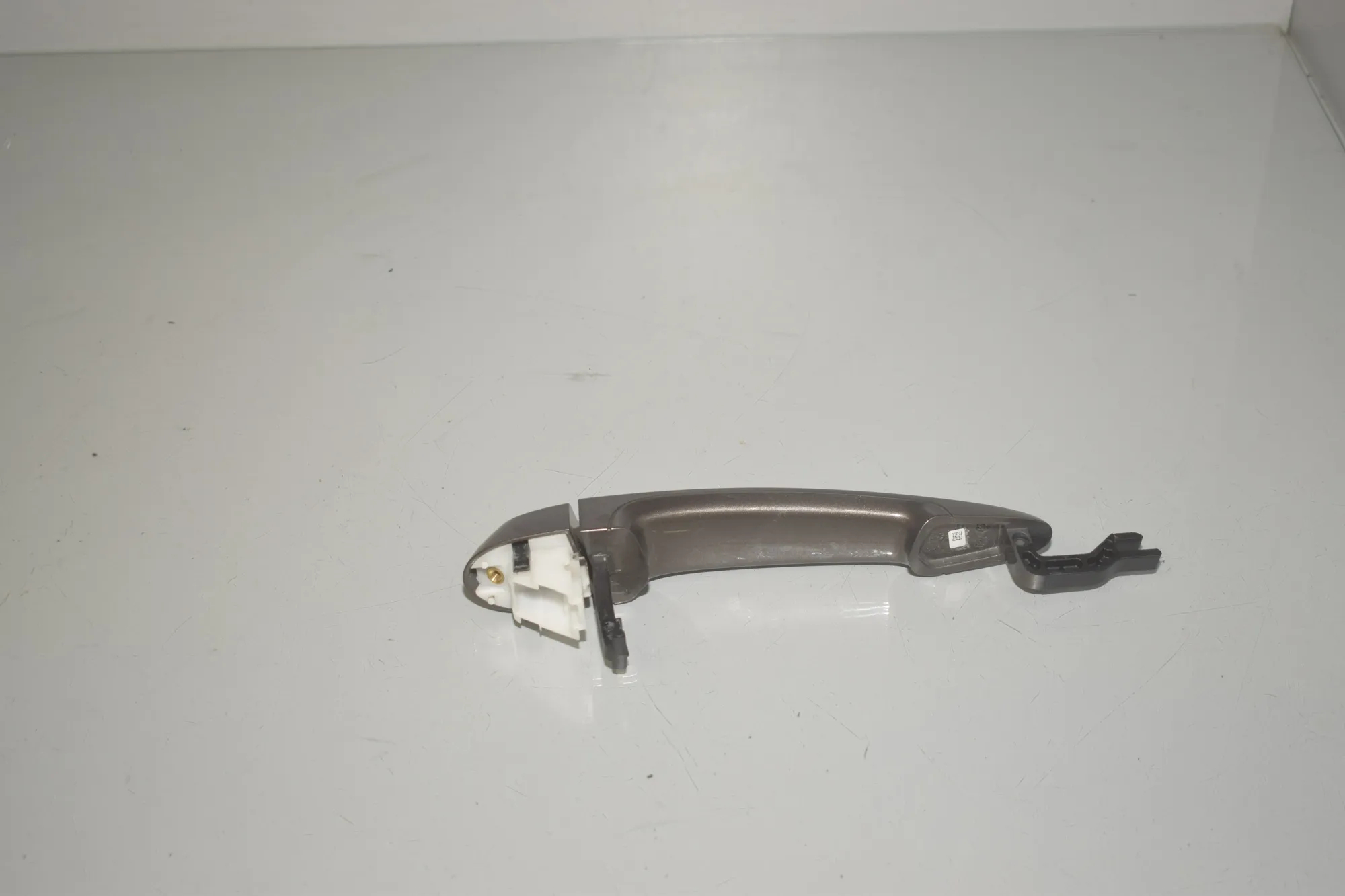 Rear Left Door Exterior Handle – OEM 7207561 · BMW 3 (F30, F80) 318 d 2013 – 4