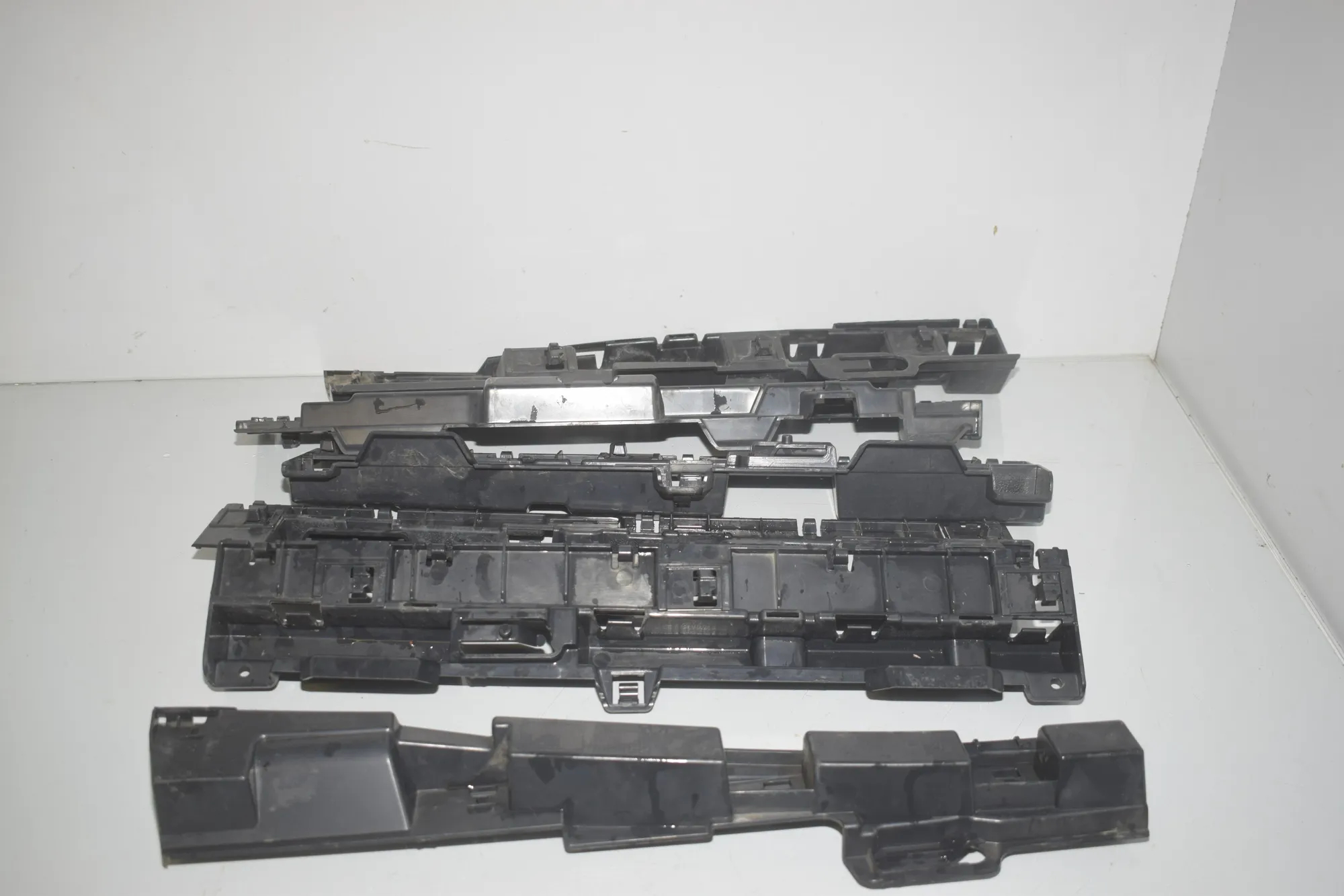 Sideskirt Bracket – OEM 7293744 · BMW 3 Gran Turismo (F34) 320 d xDrive 2013