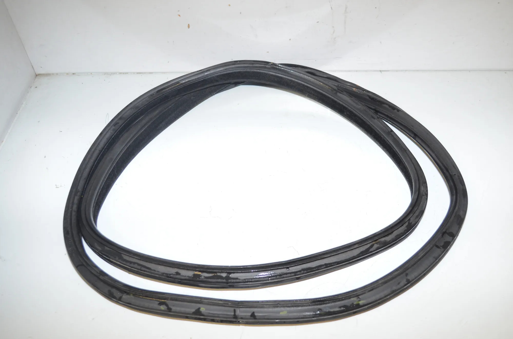 Rear Left Door Seal Rubber – OEM 7385027 · BMW 3 Gran Turismo (F34) 320 d xDrive 2013 – 2