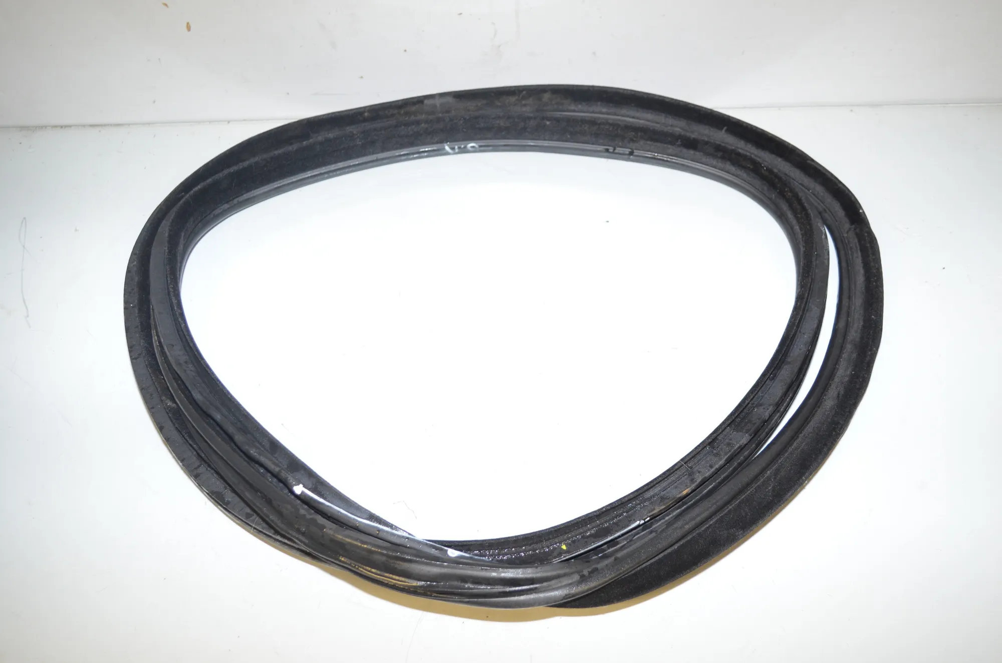 Rear Left Door Seal Rubber – OEM 7385027 · BMW 3 Gran Turismo (F34) 320 d xDrive 2013 – 3