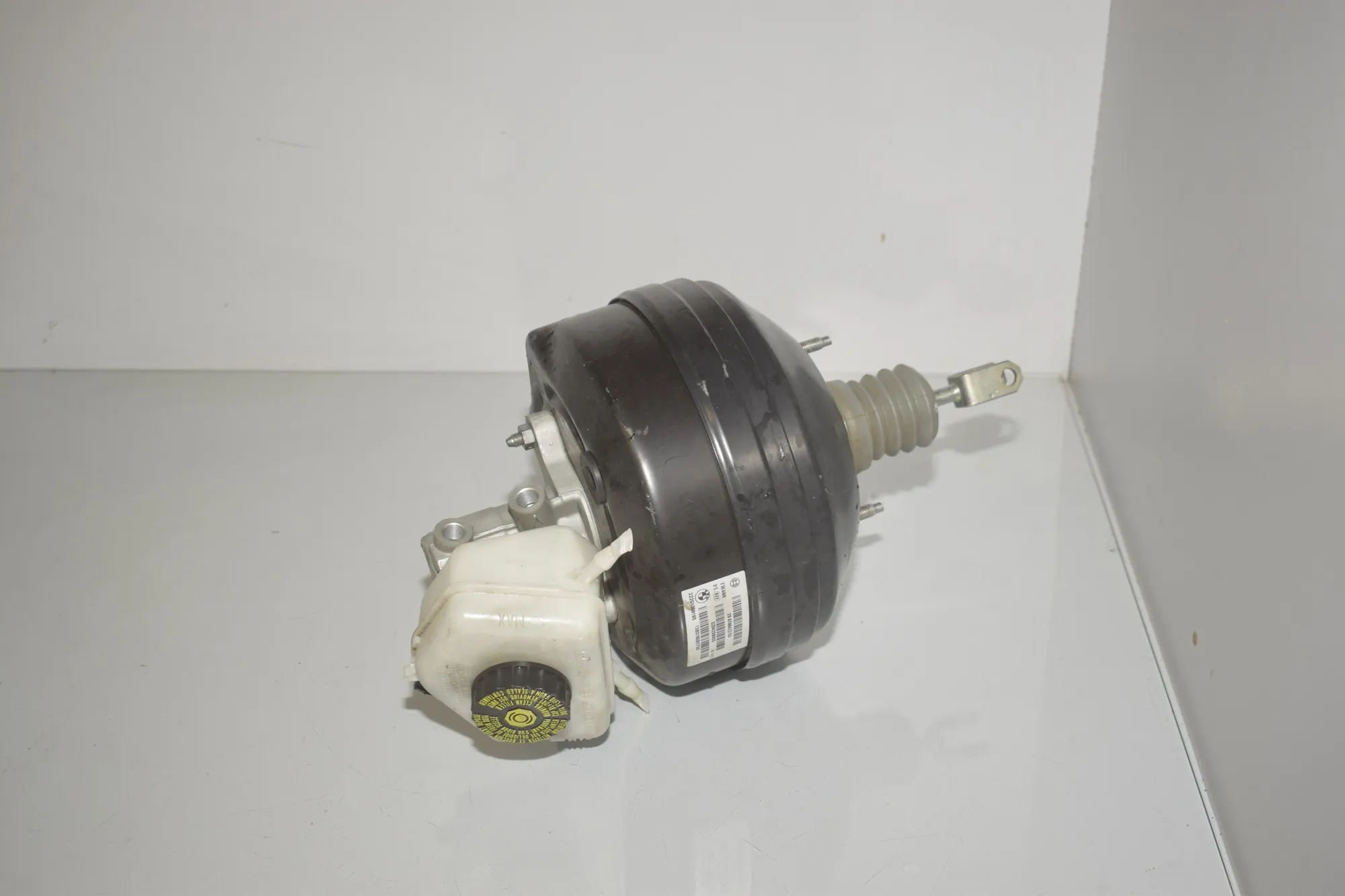 Brake Servo Booster – OEM 6798422 · BMW 3 Gran Turismo (F34) 320 d xDrive 2013 – 3