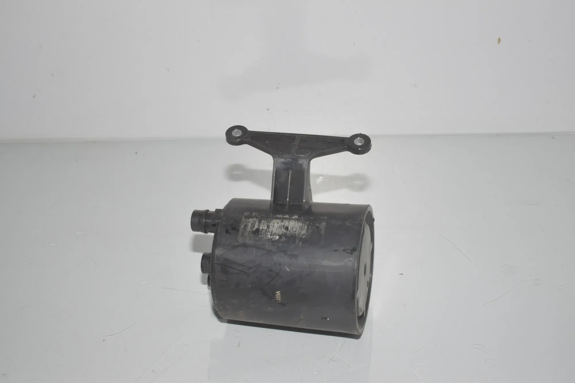 Charcoal Container Filter – OEM 6764046 · BMW X1 (E84) sDrive 20 i 2013 – 2