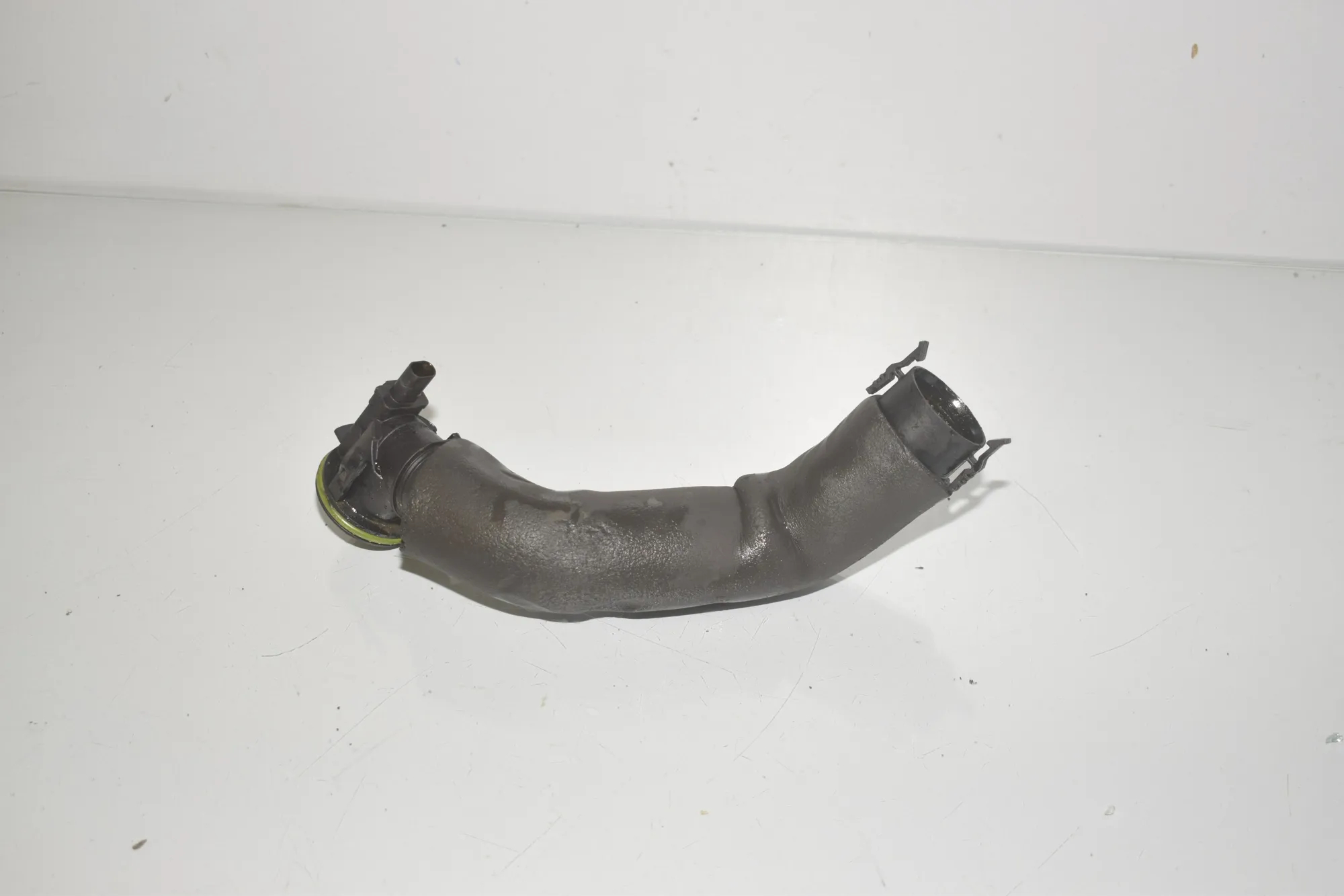 Breather Hose – OEM 7588417 · BMW X1 (E84) sDrive 20 i 2013