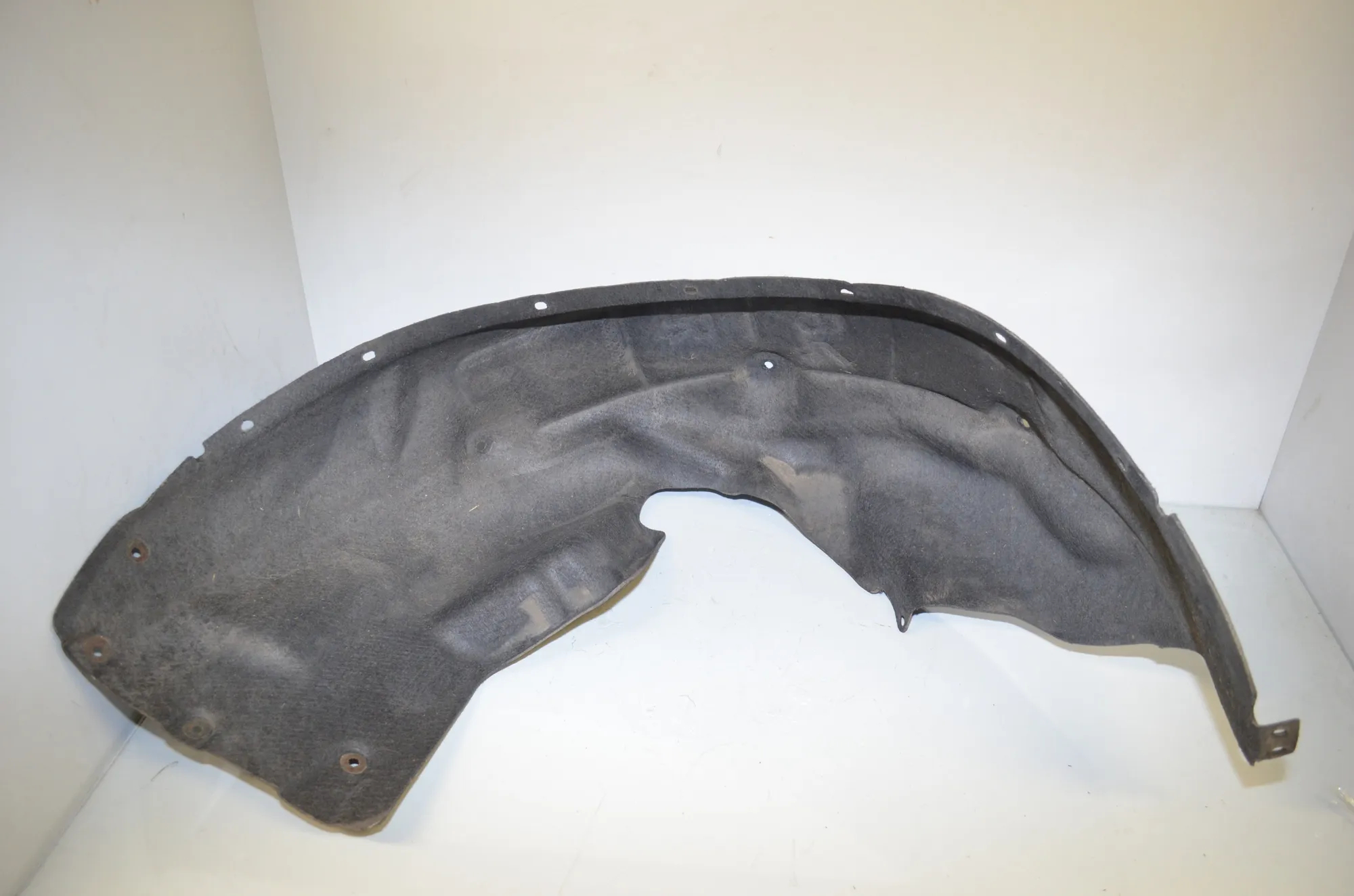 Rear Right Arch Liner – OEM 2990088 · BMW X1 (E84) sDrive 20 i 2013 – 3