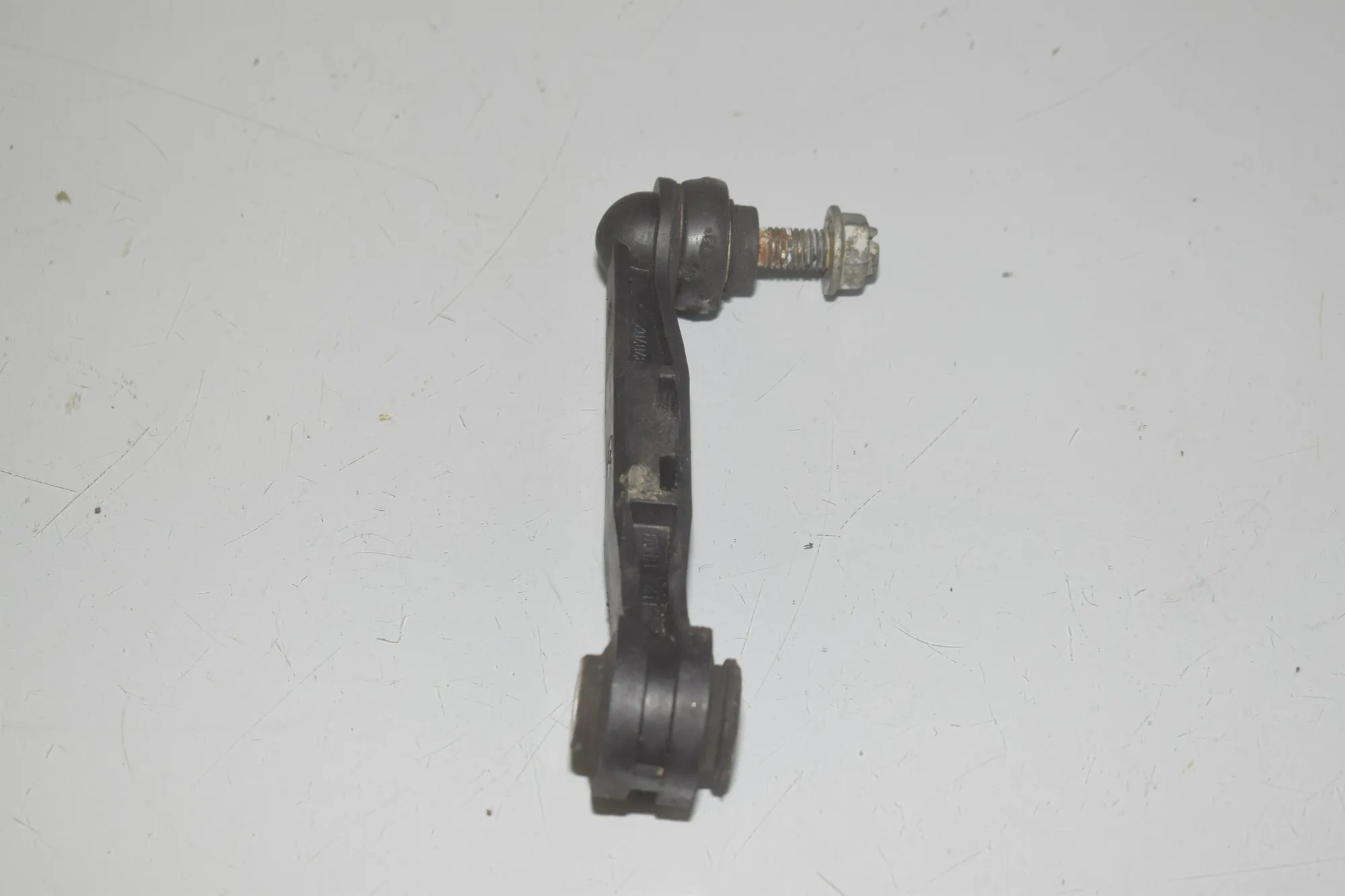 Rear Left Stabilizer Link – OEM 6870702 · BMW X3 (G01, F97) (2017 - -) xDrive 30 e Plug-in-Hybrid 2022 – 2