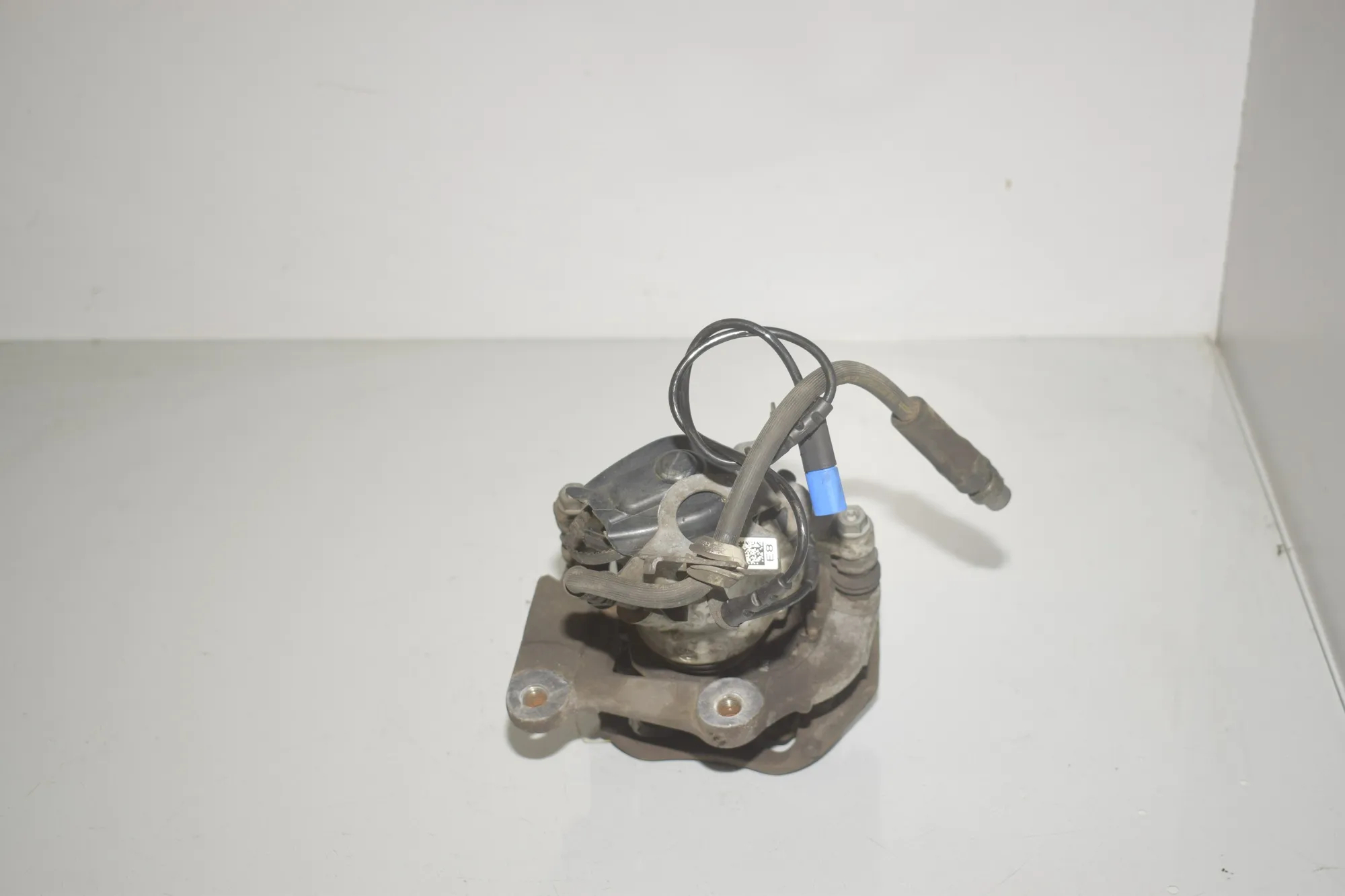 Rear Right Brake Caliper – OEM 6887386 · BMW X3 (G01, F97) (2017 - -) xDrive 30 e Plug-in-Hybrid 2022 – 3