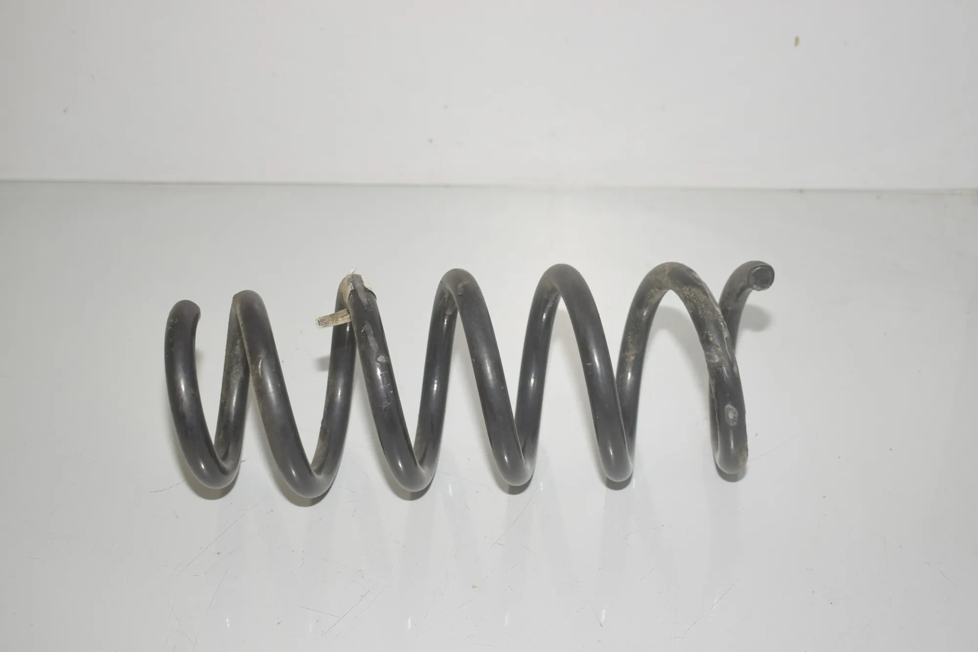 Rear Right Coil Spring – OEM 6884926 · BMW X3 (G01, F97) (2017 - -) xDrive 30 e Plug-in-Hybrid 2022