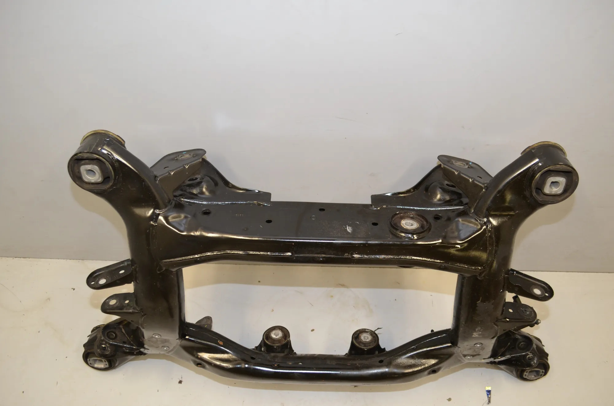 Rear Subframe – OEM 6874404 · BMW X3 (G01, F97) (2017 - -) xDrive 30 e Plug-in-Hybrid 2022 – 2
