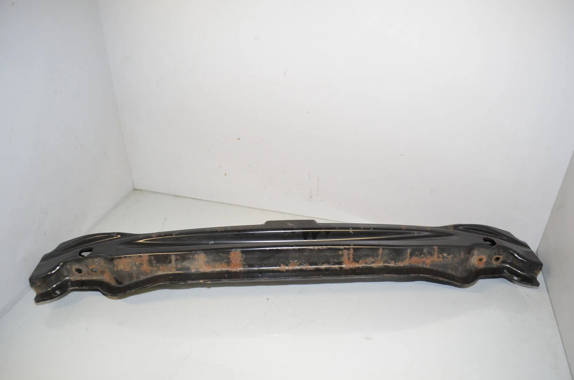 Rear Crash Reinforcement Bar – OEM 7296780 · BMW i3 (I01) Electric 2019 – 2