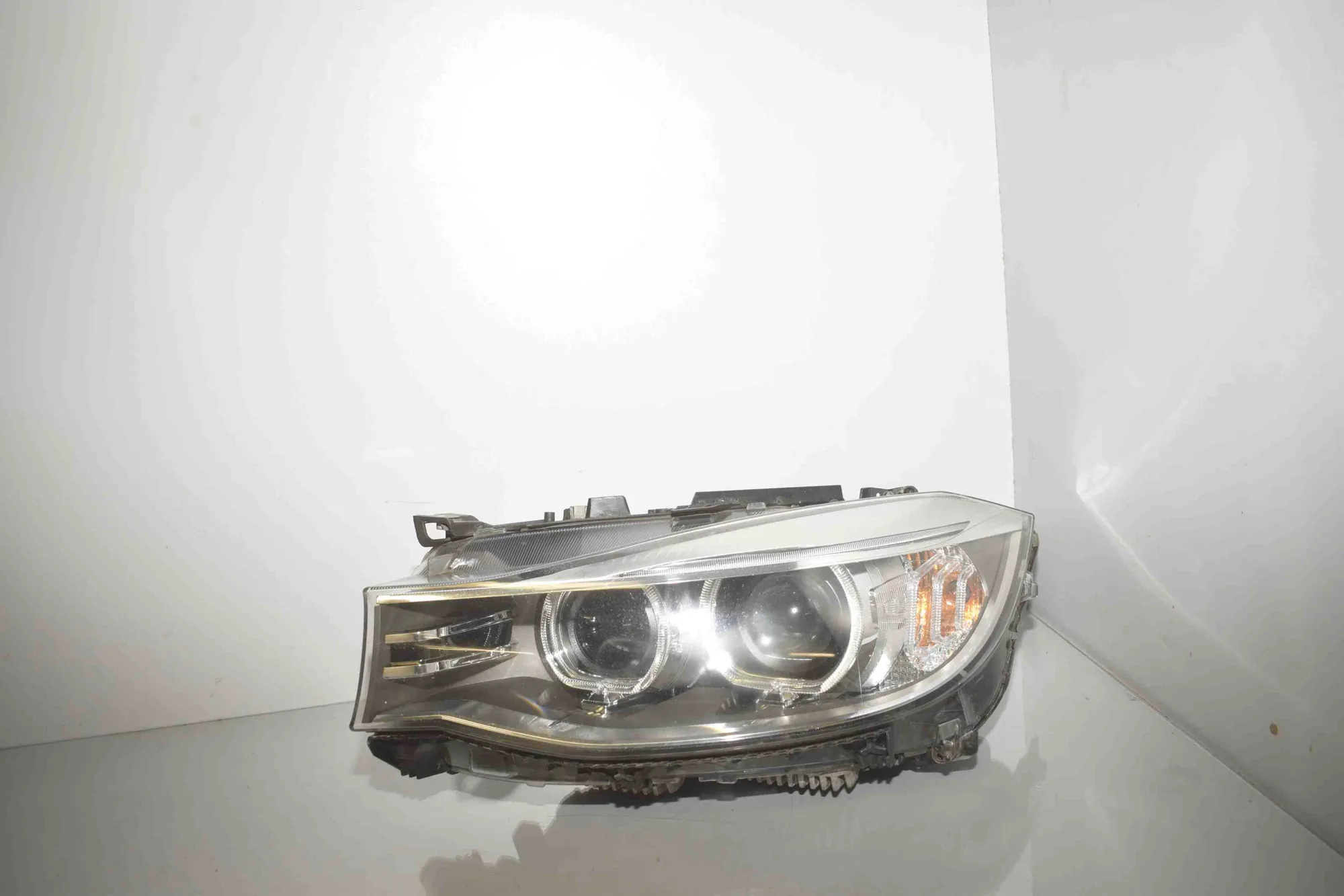 Front Left Headlight – OEM 7285685 · BMW 3 Gran Turismo (F34) 320 d xDrive 2013