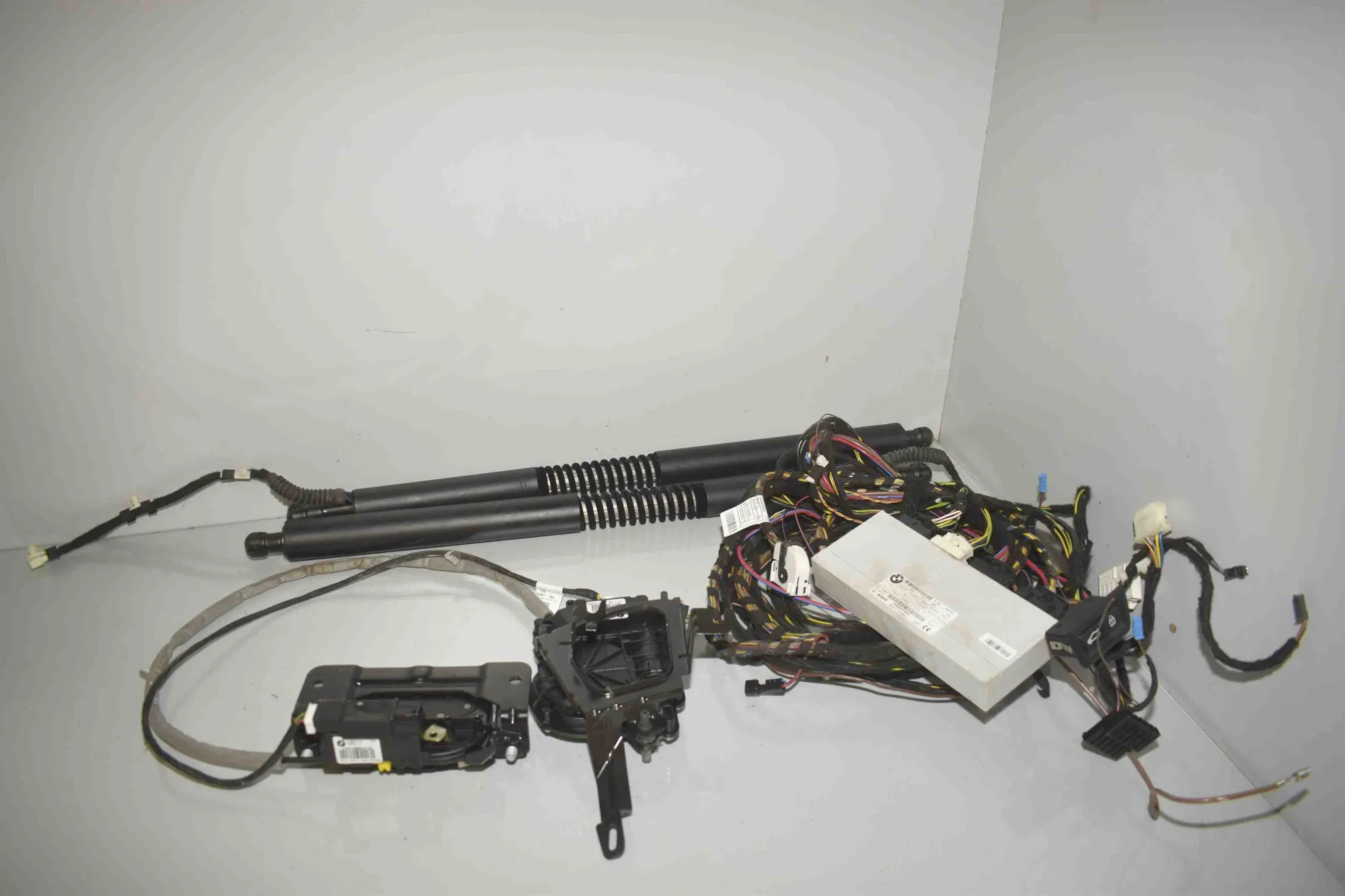Electric Tailgate Opening Kit – OEM 9275121 · BMW 3 Gran Turismo (F34) 320 d xDrive 2013 – 2