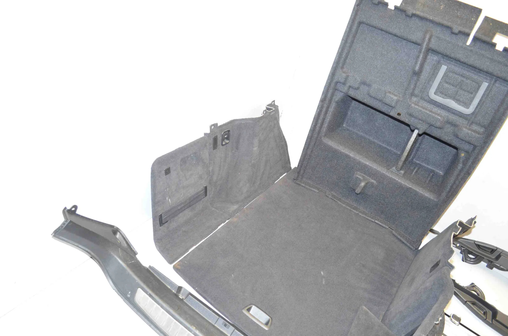 Trunk Trim Kit – OEM 7295591 · BMW 3 Gran Turismo (F34) 320 d xDrive 2013 – 3