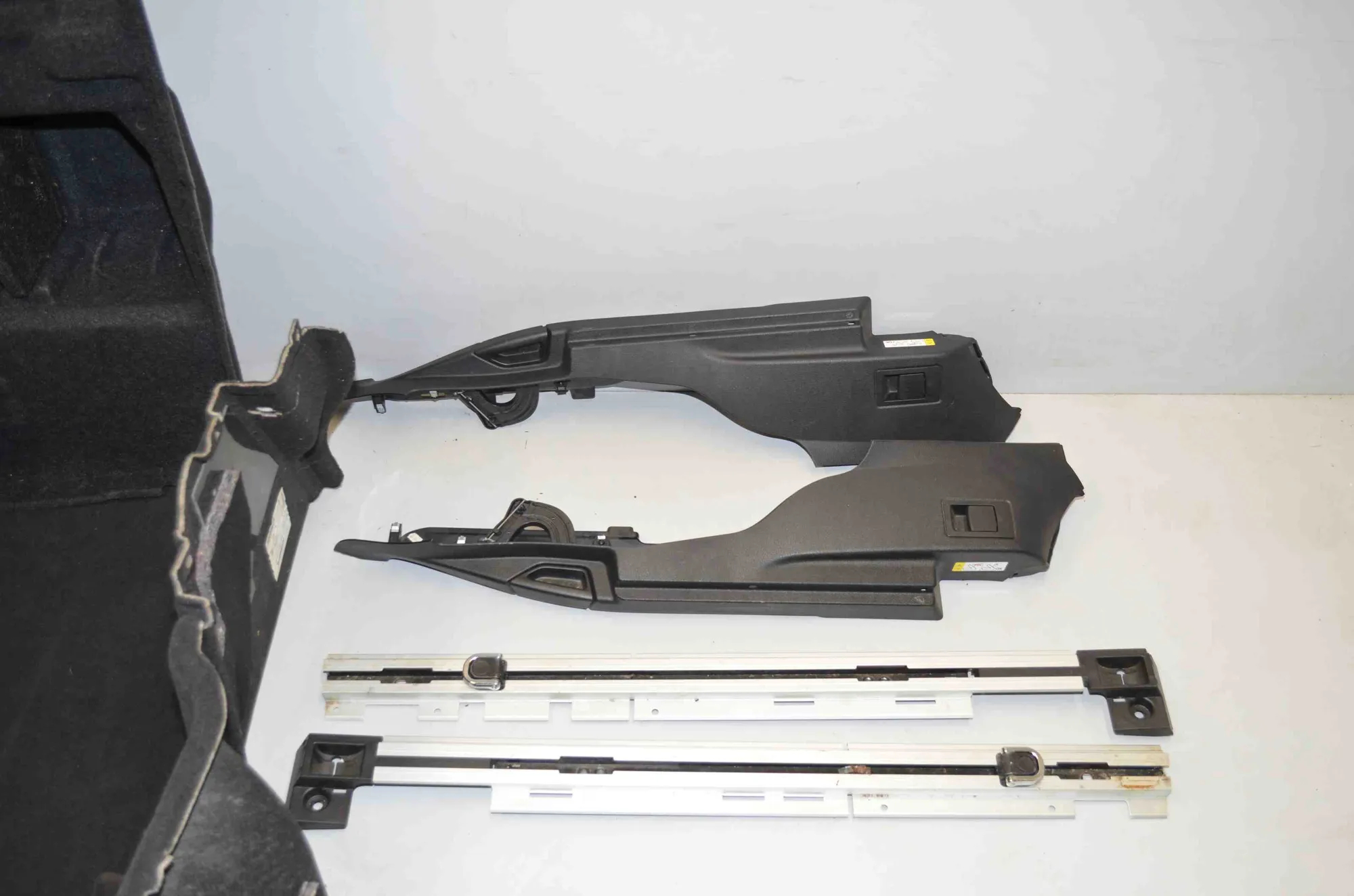 Trunk Trim Kit – OEM 7295591 · BMW 3 Gran Turismo (F34) 320 d xDrive 2013 – 5