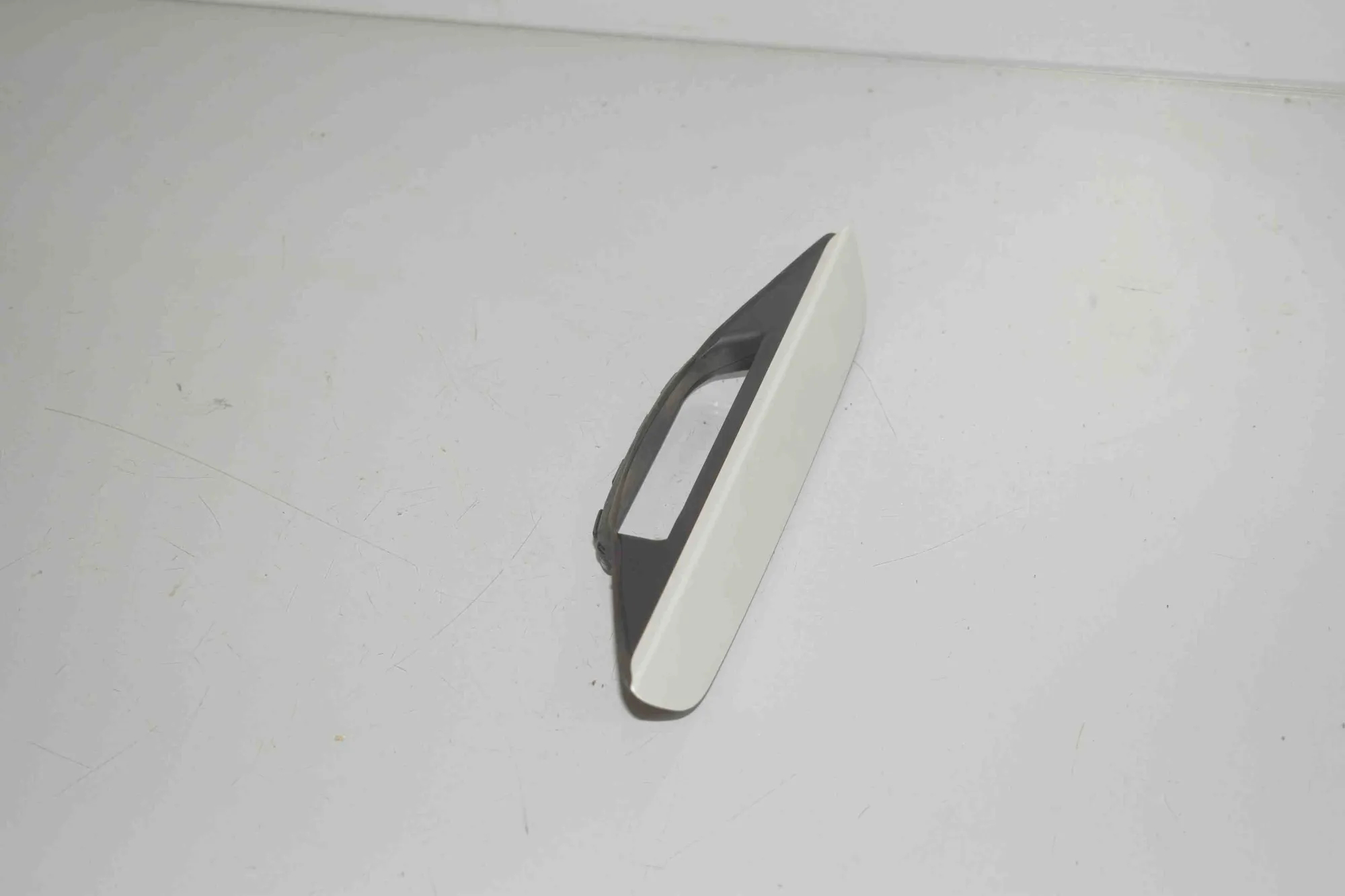 Front Right Door Exterior Handle – OEM 5A70F31 · BMW i4 (G26) BMW i4 (G26) eDrive40 2024 – 3