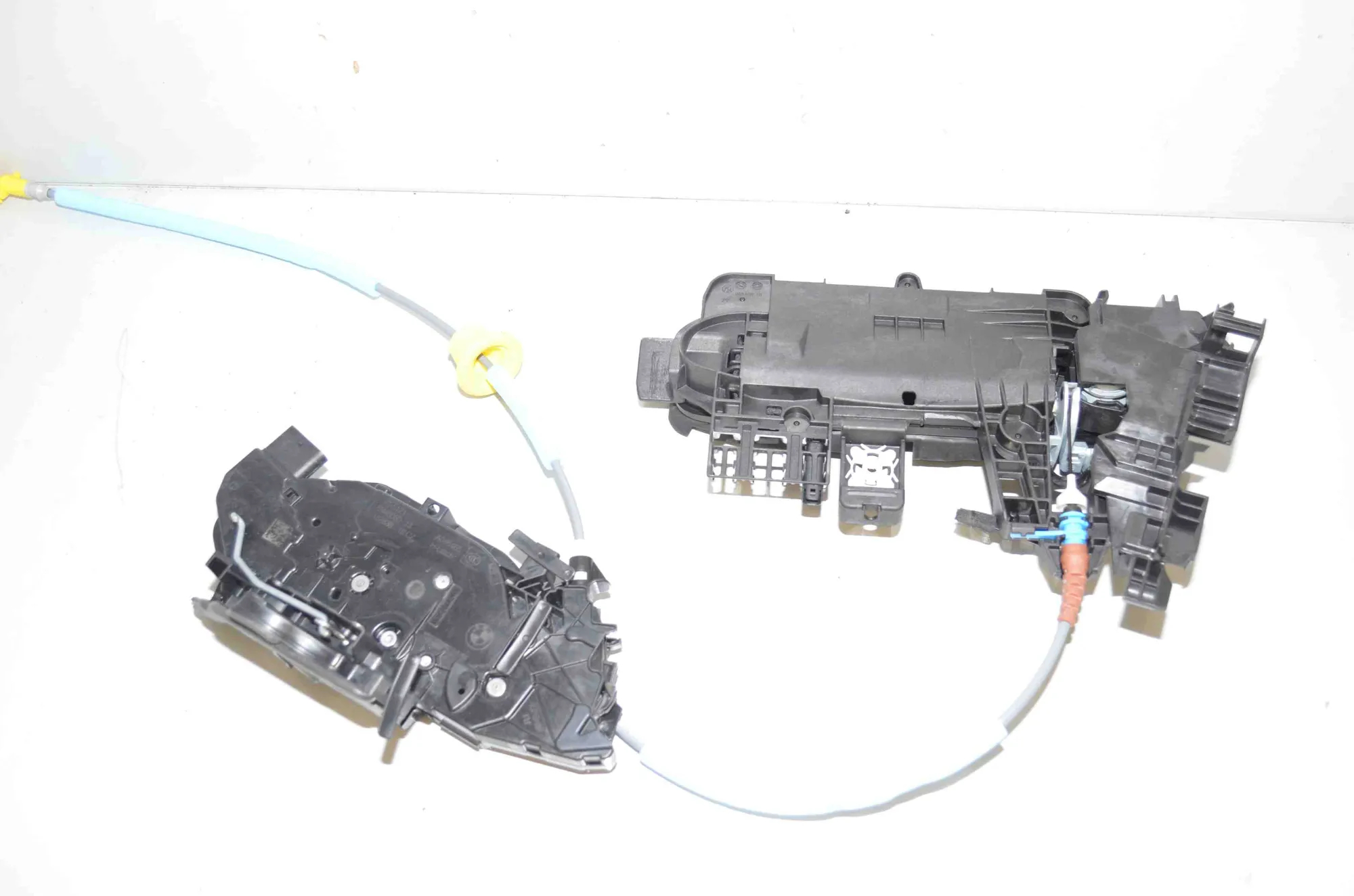 Front Right Door Lock – OEM 7445050 · BMW 4 Gran Coupe (G26) BMW 4 Gran Coupe (G26) 420 d Mild-Hybrid xDrive 2022 – 3
