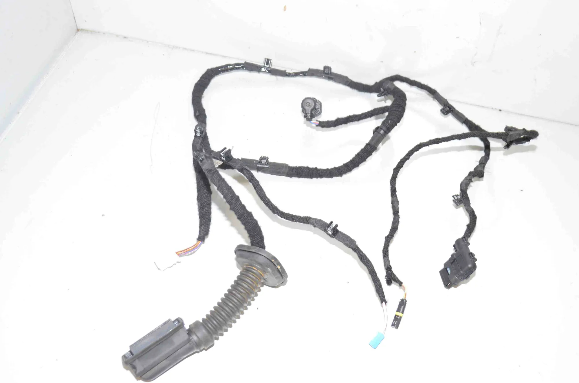 Rear Right Door Wiring – OEM 5A4EED8 · BMW i4 (G26) BMW i4 (G26) eDrive40 2022
