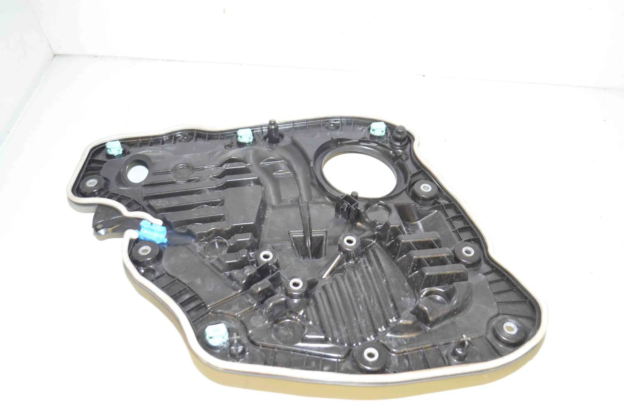Rear Left Door Window Regulator – OEM 7499228 · BMW i4 (G26) BMW i4 (G26) eDrive40 2023 – 3