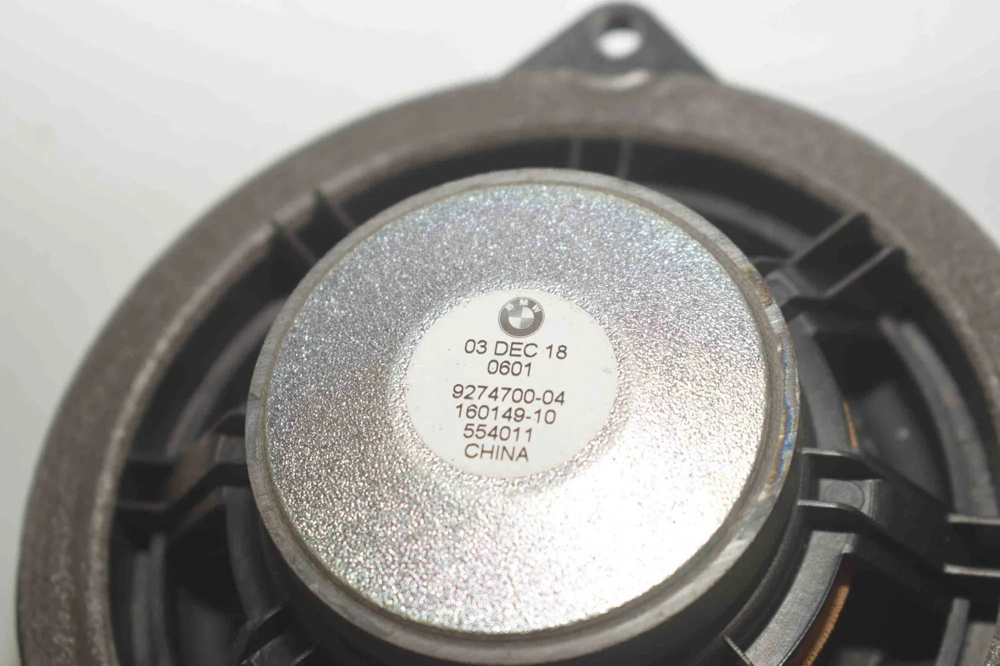 Front Left Door Speaker – OEM 9274700 · BMW i3 (I01) Electric 2019 – 5
