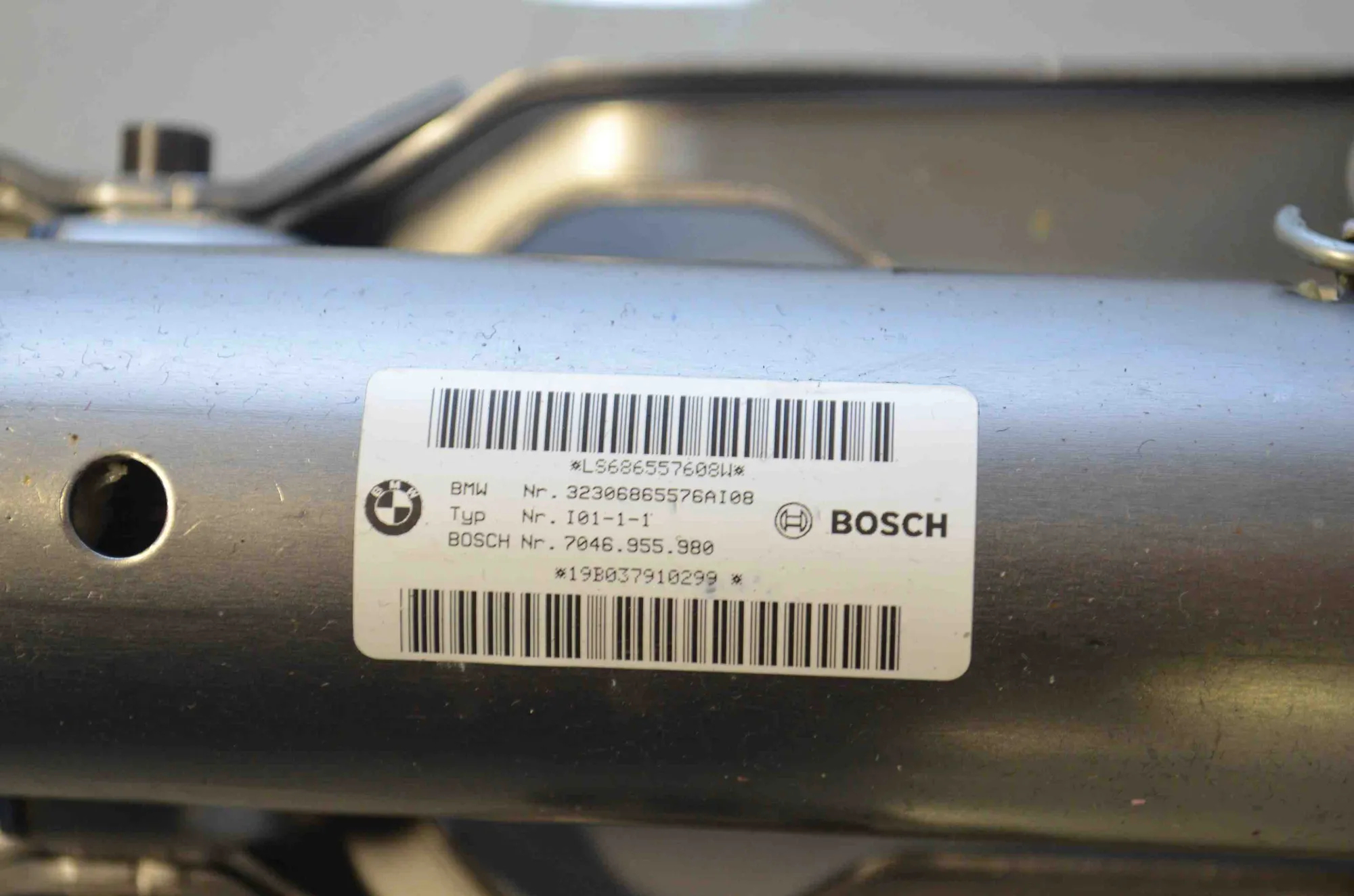Steering Wheel Adjustment Mechanism – OEM 6865576 · BMW i3 (I01) Electric 2019 – 5
