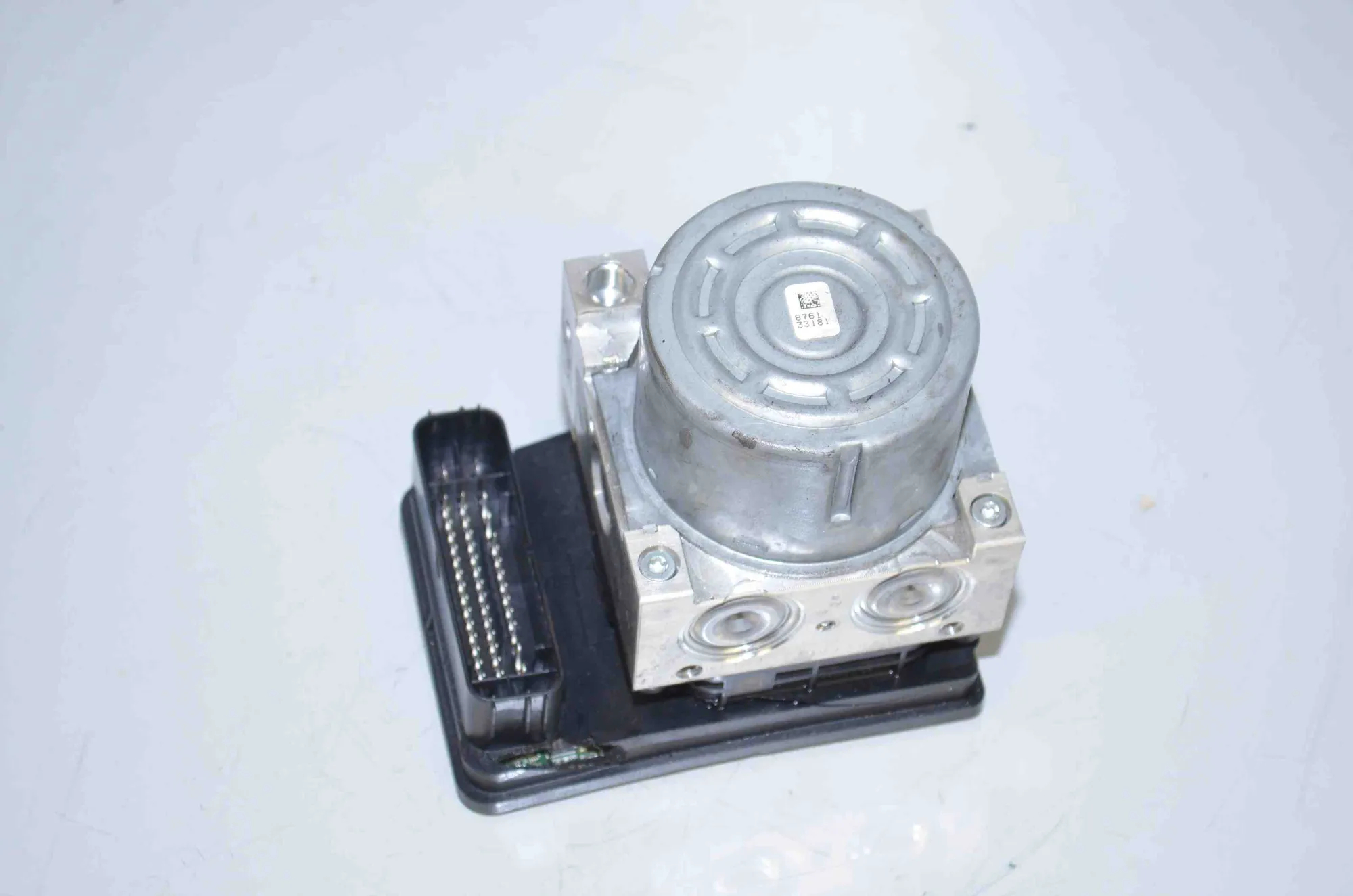 ABS Pump – OEM 6895507 · BMW i3 (I01) Electric 2019 – 2