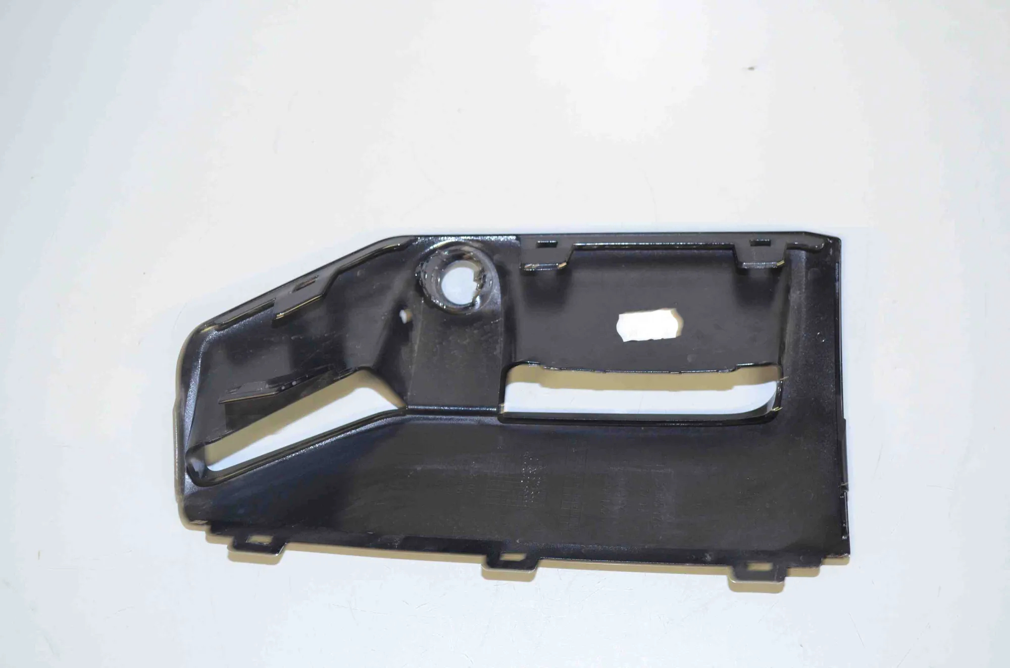 Other Trim Parts – OEM 8083178 · BMW 7 (G70) BMW 7 (G70) 740i xDrive 2024 – 4