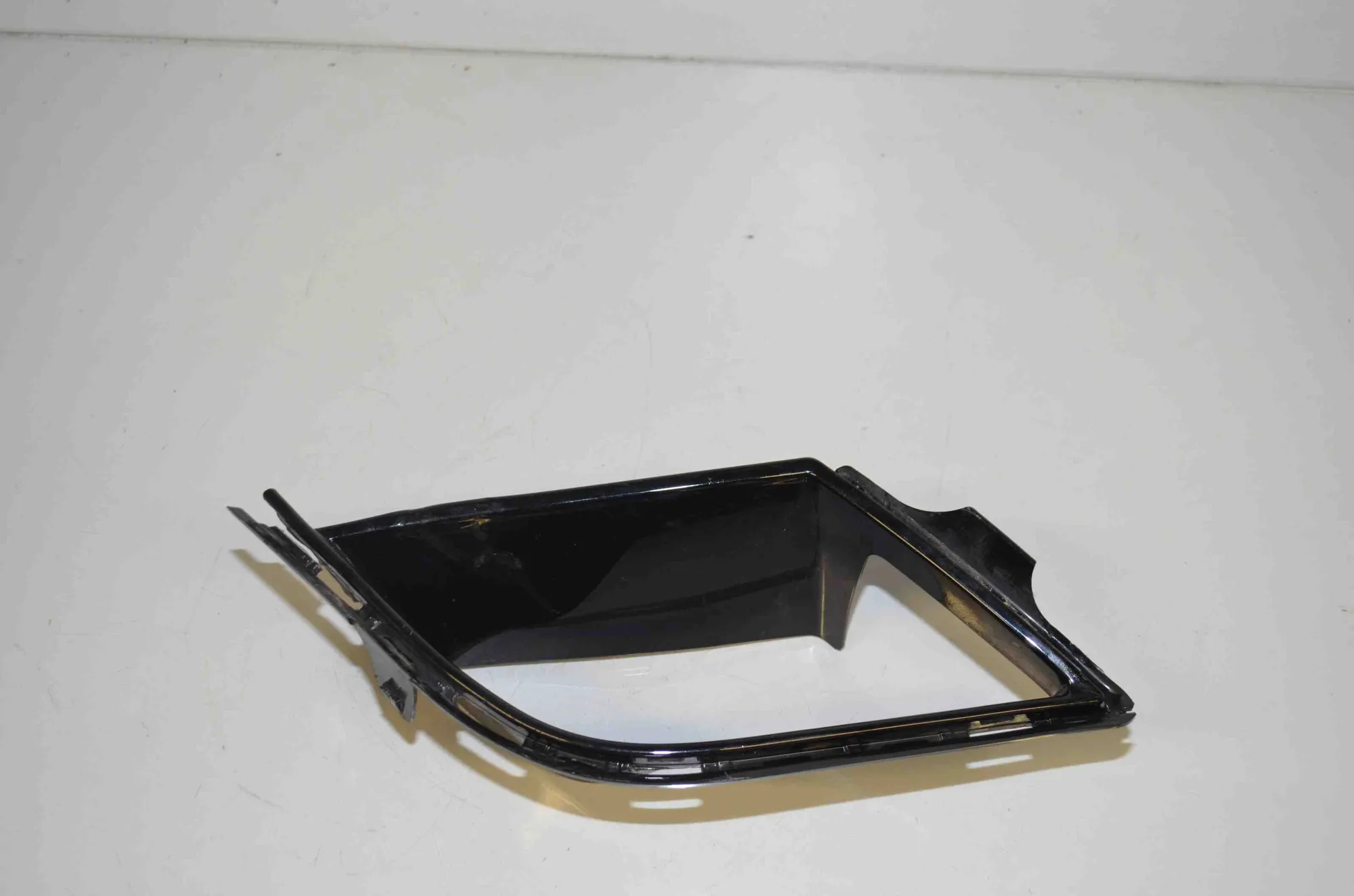Other Trim Parts – OEM 5A09A55 · BMW 7 (G70) BMW 7 (G70) 740i xDrive 2024 – 3