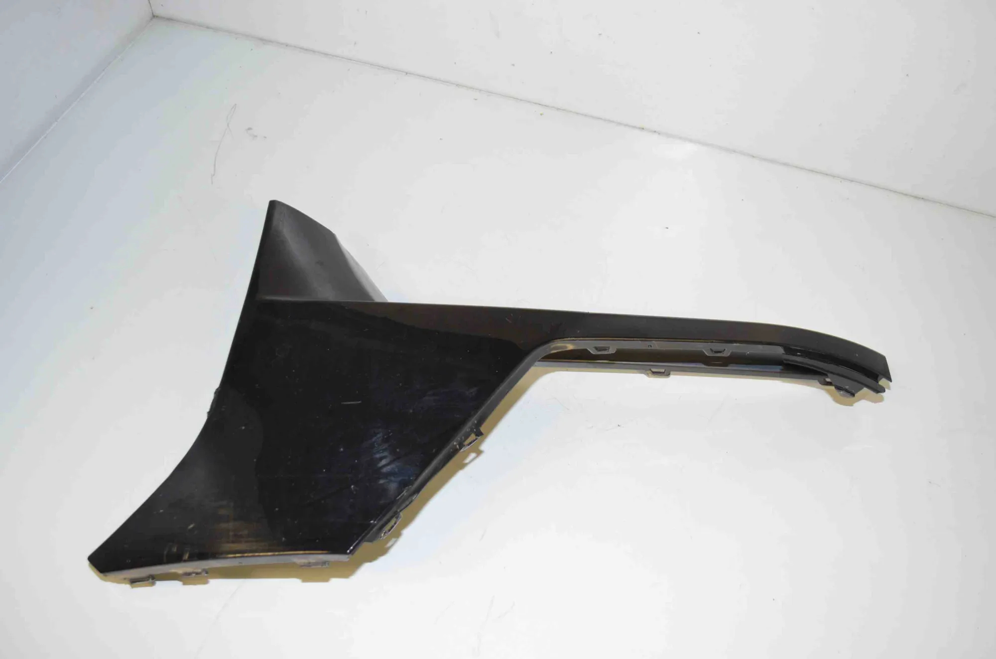 Other Trim Parts – OEM 8081601 · BMW 7 (G70) BMW 7 (G70) 740i xDrive 2024 – 3