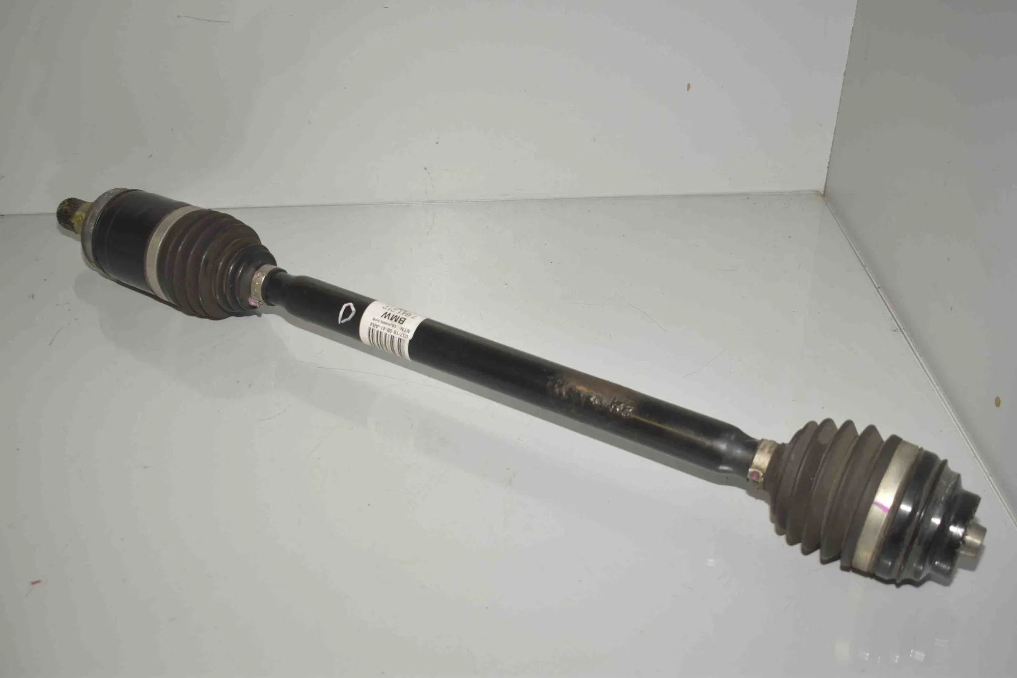 Rear Right Driveshaft – OEM 7641212 · BMW i3 (I01) Electric 2019 – 2
