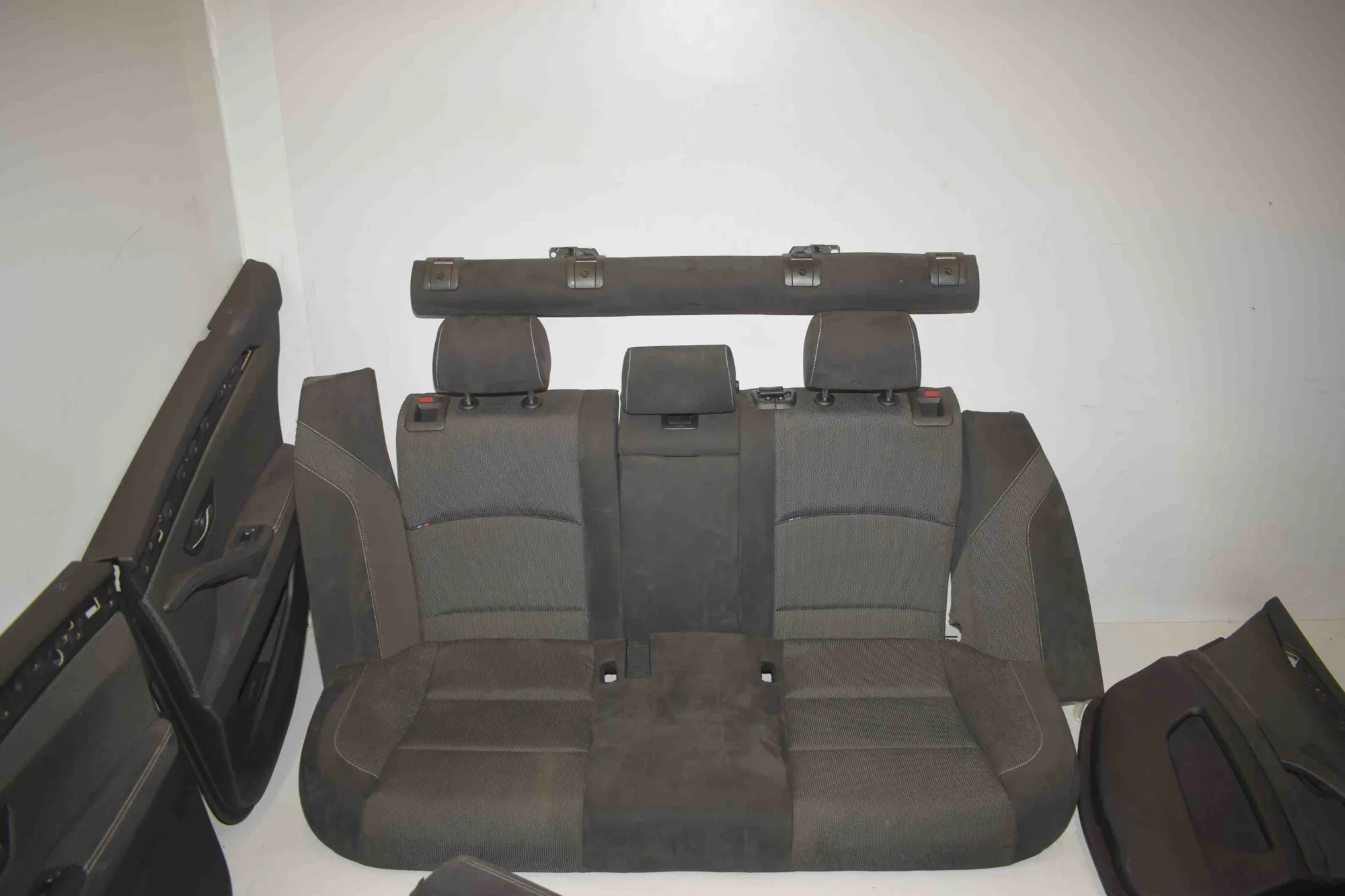 Seat set – OEM 000 · BMW 5 Touring (F11) 530 d xDrive 2011 – 7
