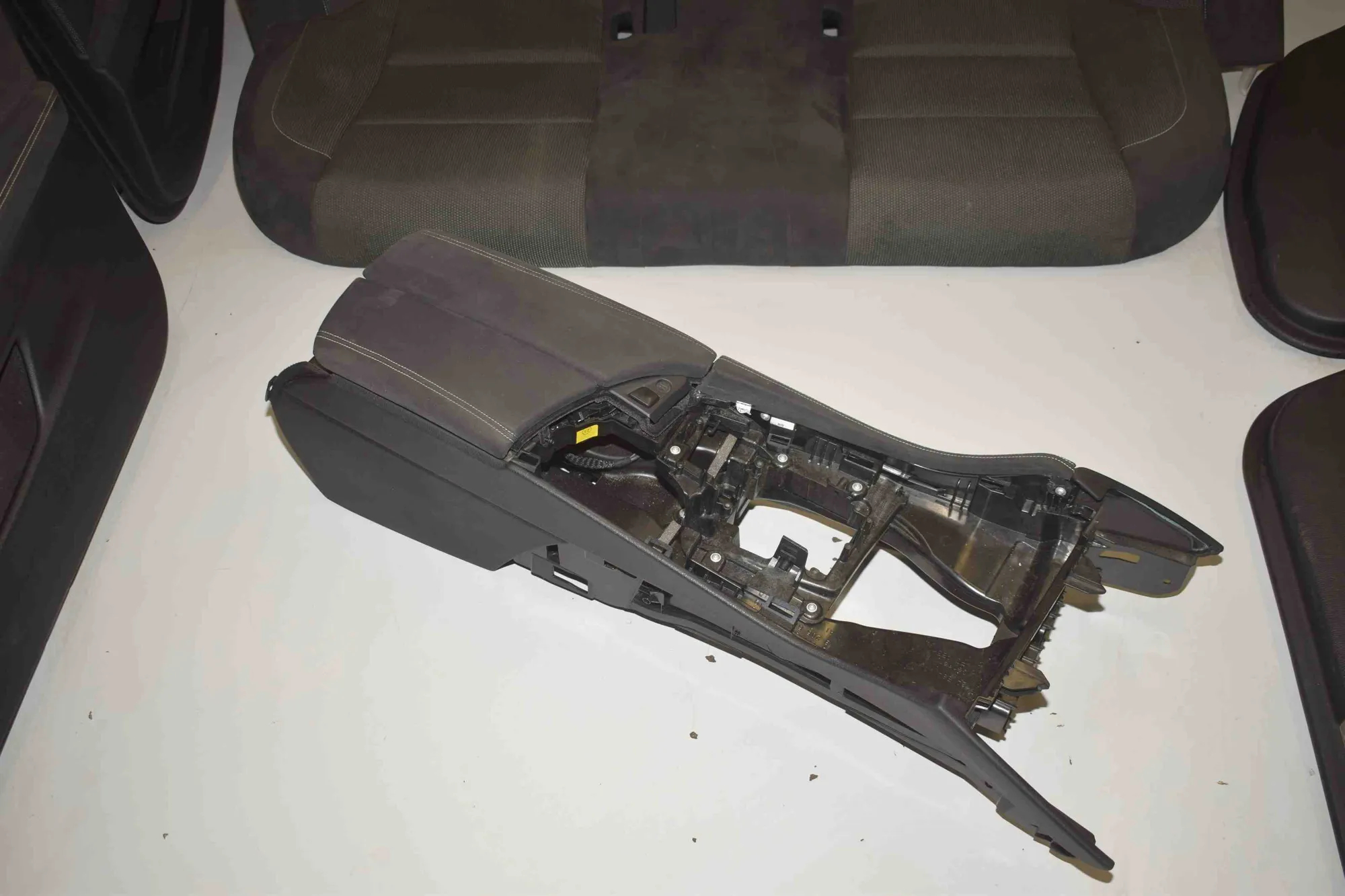 Seat set – OEM 000 · BMW 5 Touring (F11) 530 d xDrive 2011 – 11
