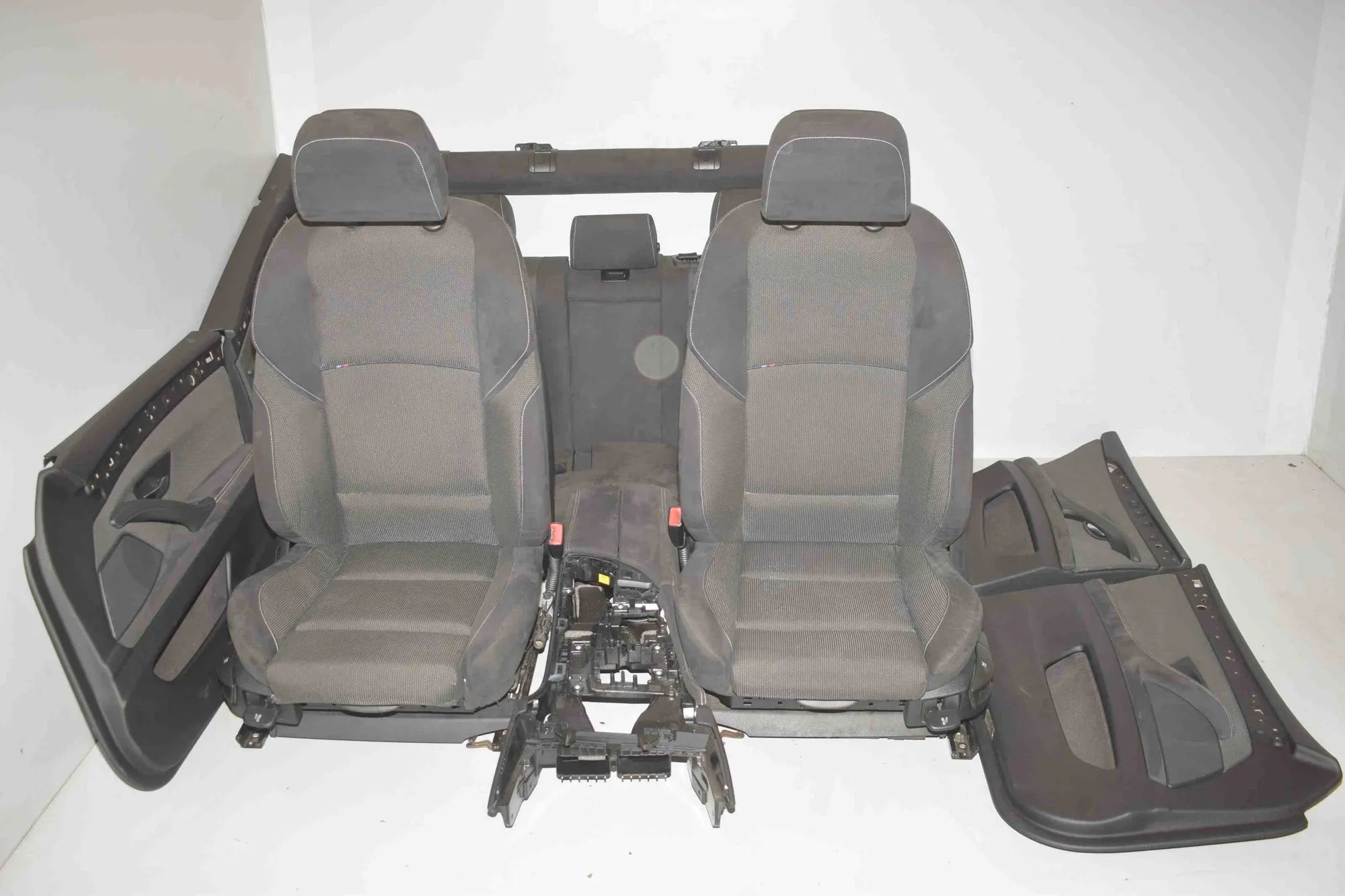 Seat set – OEM 000 · BMW 5 Touring (F11) 530 d xDrive 2011 – 2
