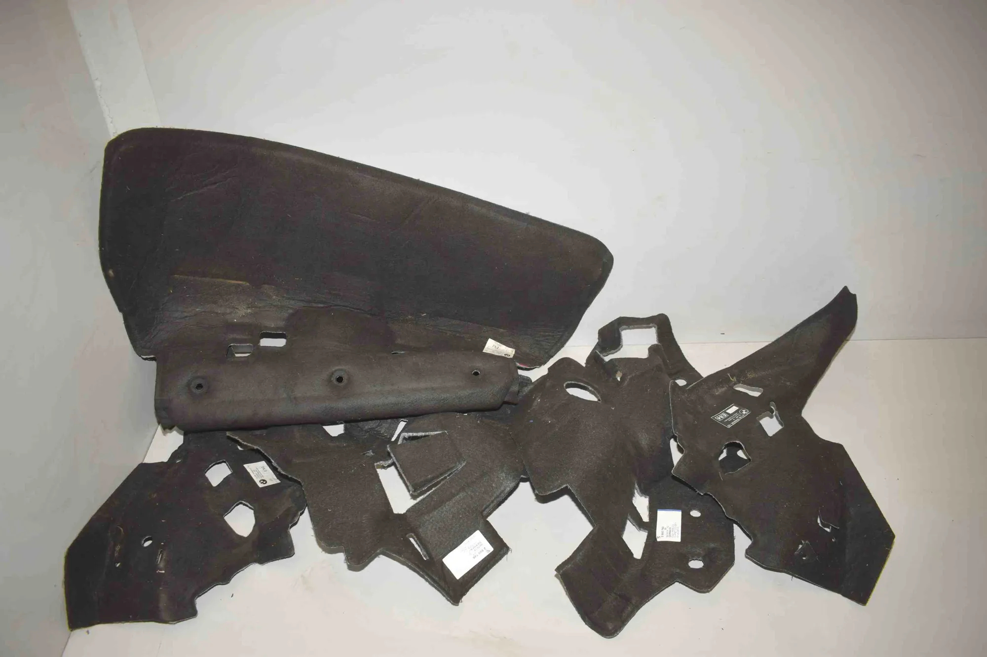 Sound Insulation – OEM 2990464 · BMW X1 (E84) sDrive 20 i 2013