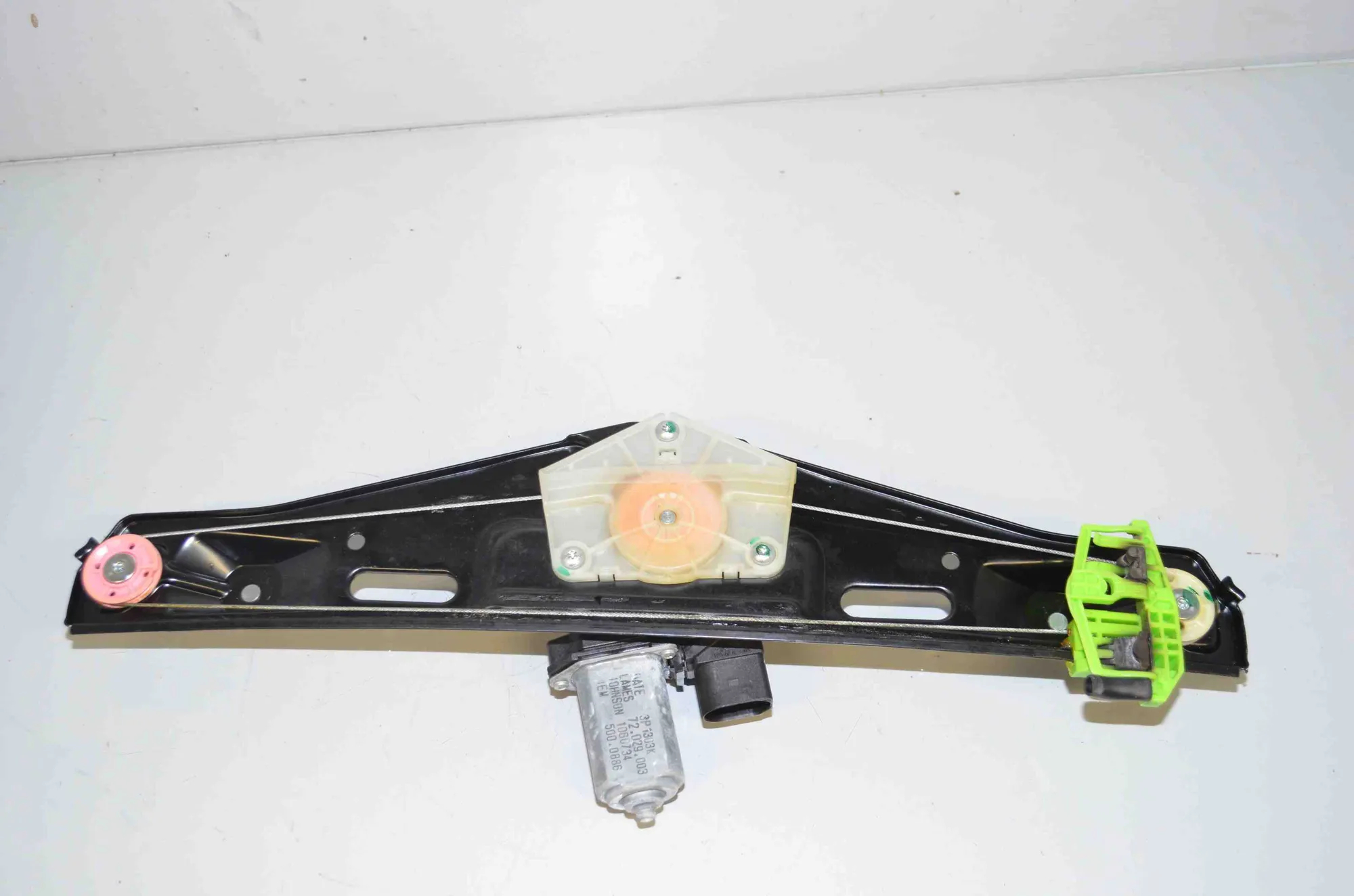 Rear Right Door Window Regulator – OEM 2990388 · BMW X1 (E84) sDrive 20 i 2013 – 4