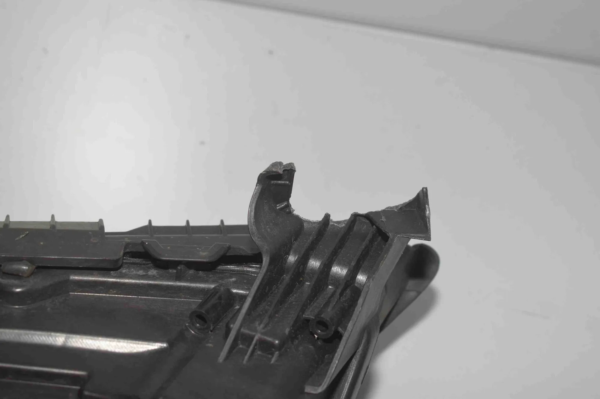 Front Left Headlight – OEM 9450080 · BMW 7 (G70) BMW 7 (G70) 740i xDrive 2025 – 3
