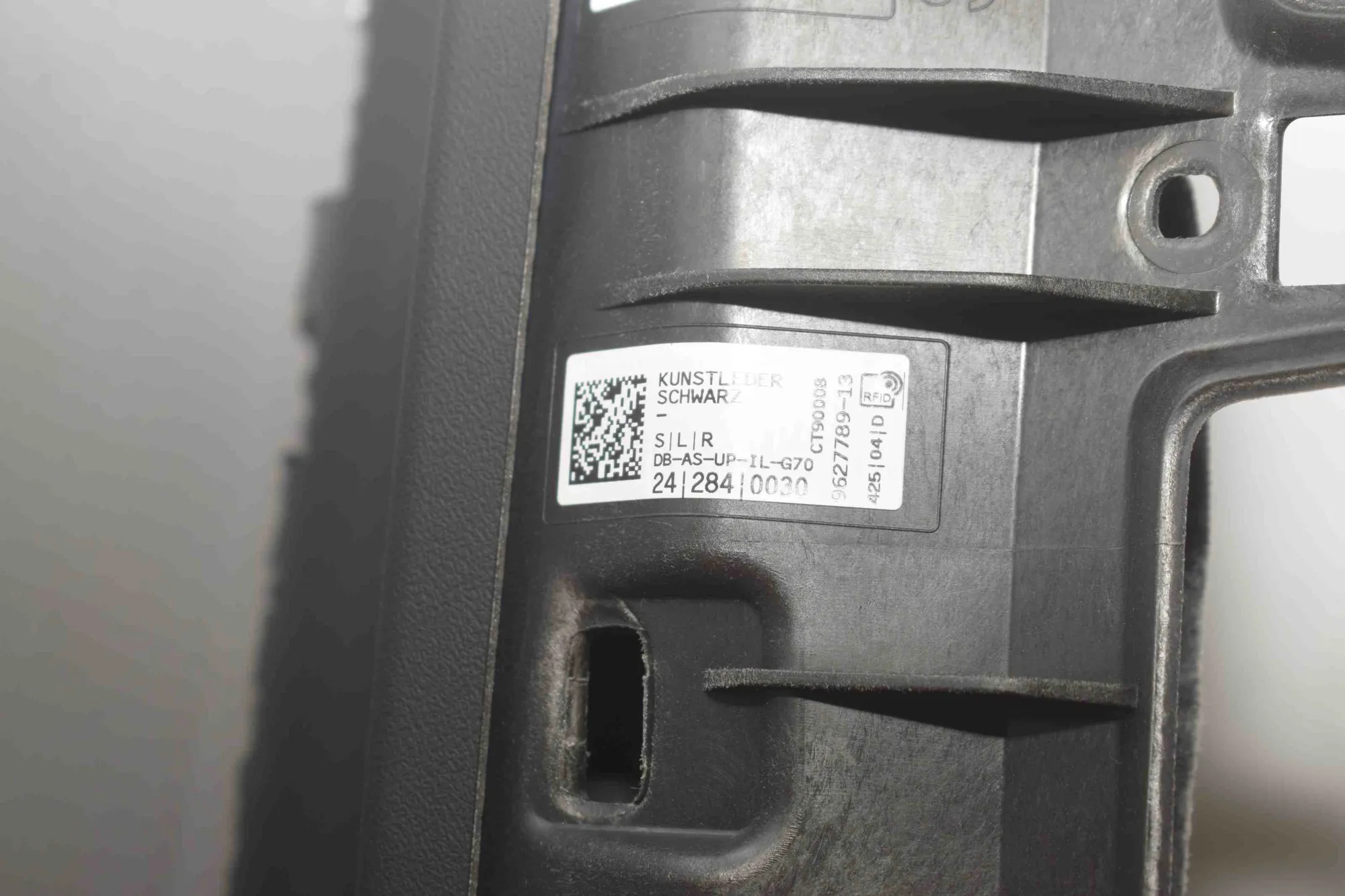 Dashboard – OEM 9870904 · BMW 7 (G70) BMW 7 (G70) 740i xDrive 2025 – 5